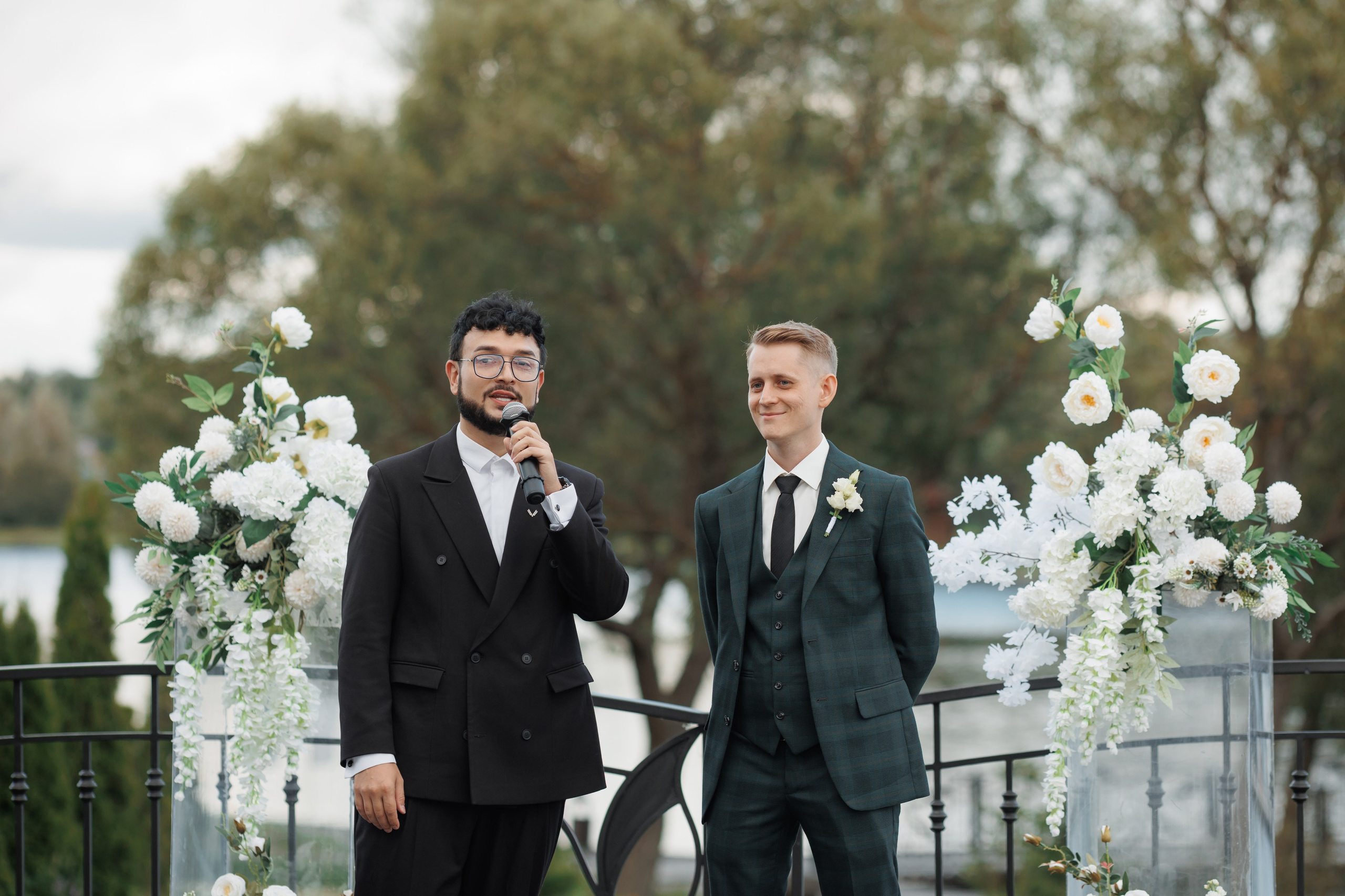 Регистрация в отеле Fish Point, ЗАГС Бутово, прогулка в Остафьево. Свадебный и репортажный фотограф (Москва, Королев и другие)