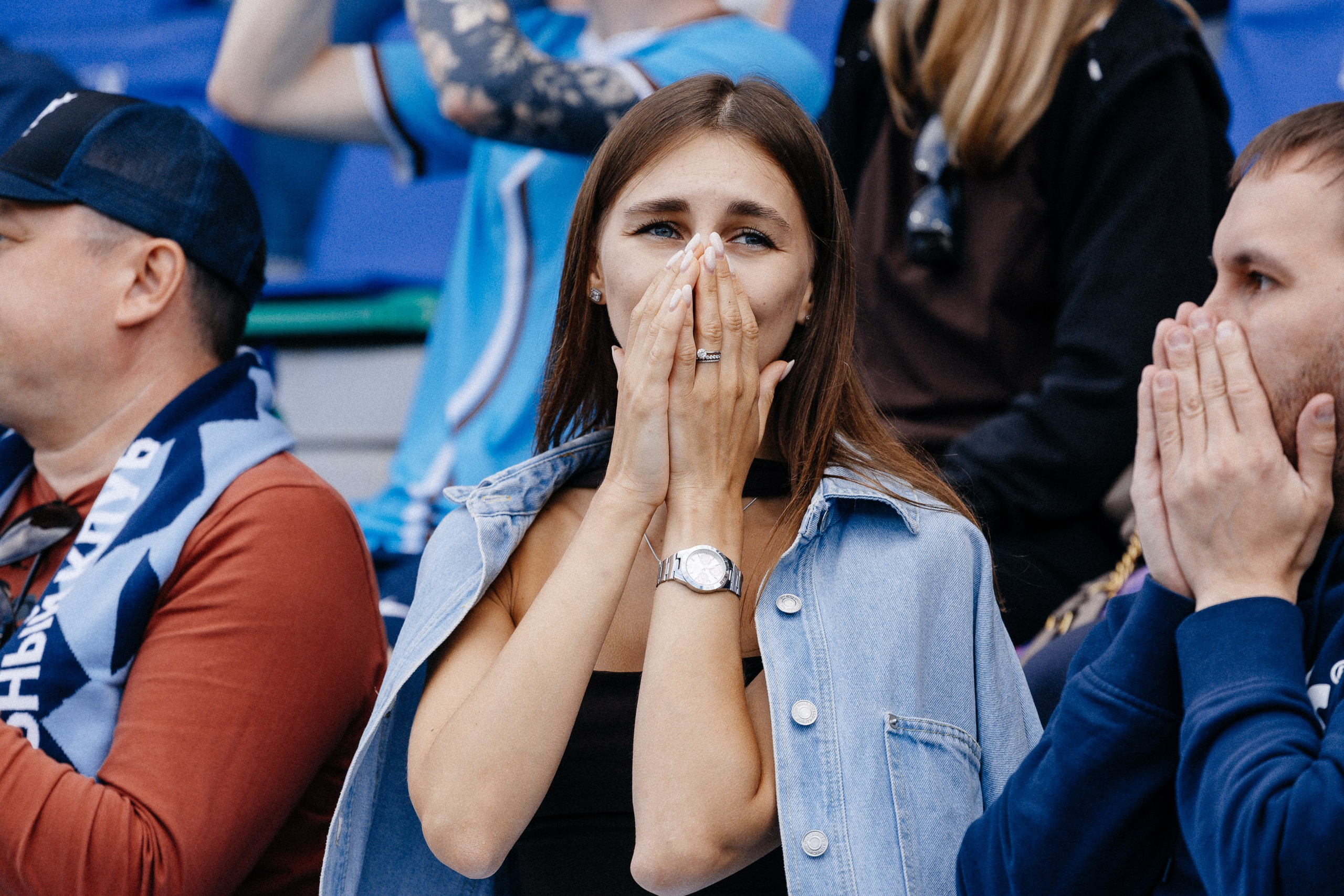 ФК ЧЕЛЯБИНСК Х ФК ВОЛГА. Репортажный фотограф Макс Брагин