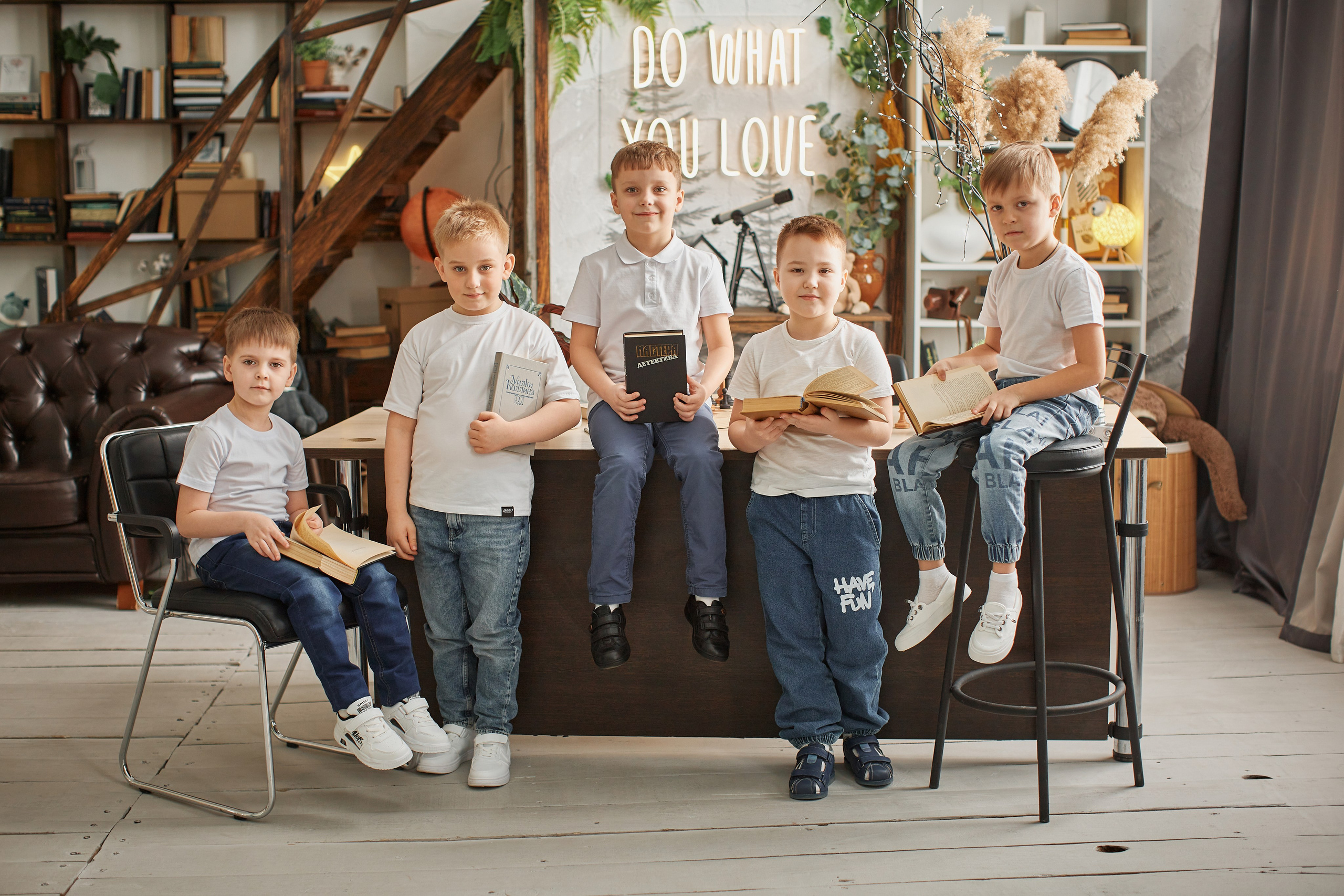 Групповые. Выпускные альбомы в городе Курган для всех