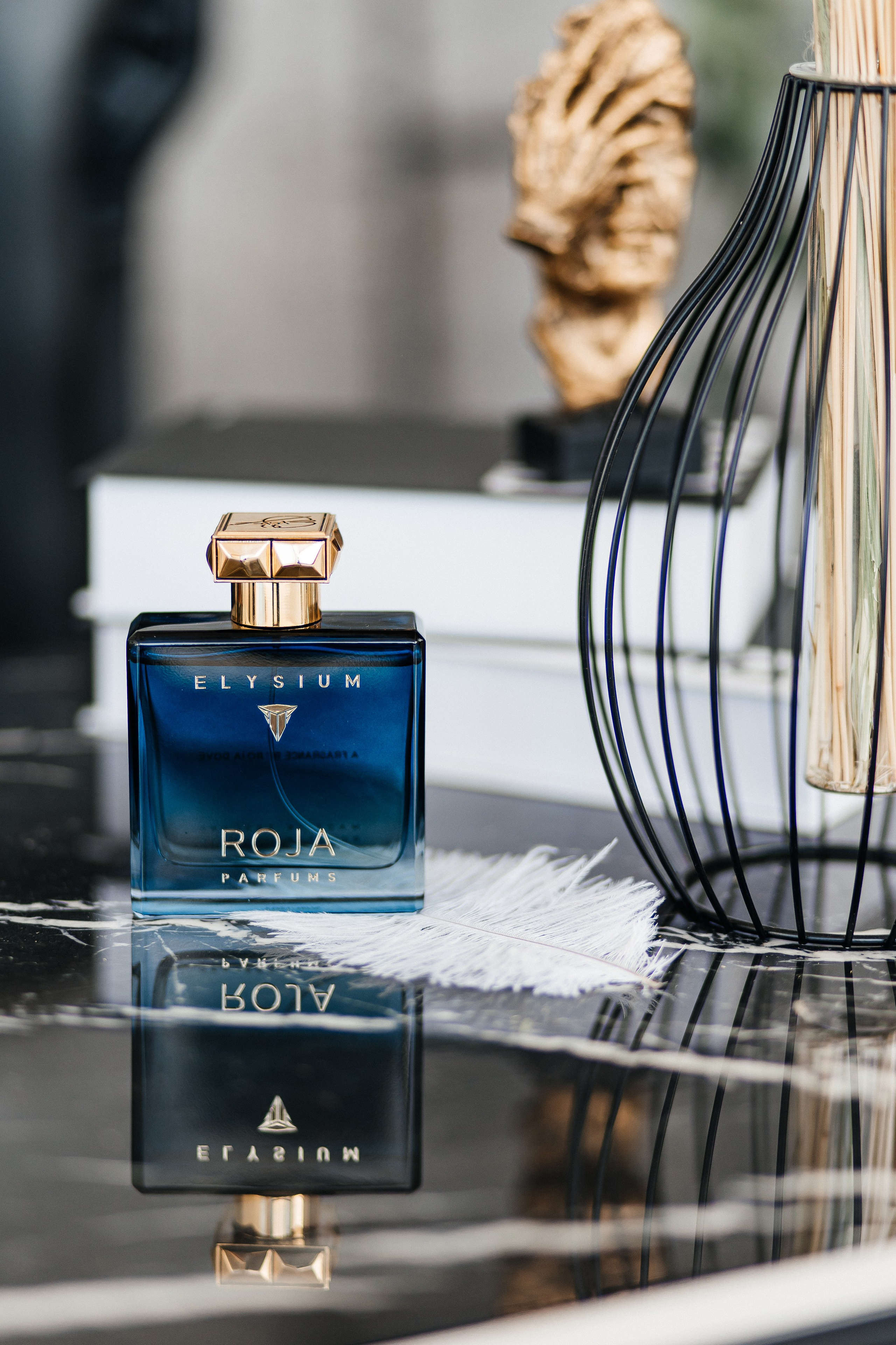 Парфюм. Фотограф Елена Краснопевцева