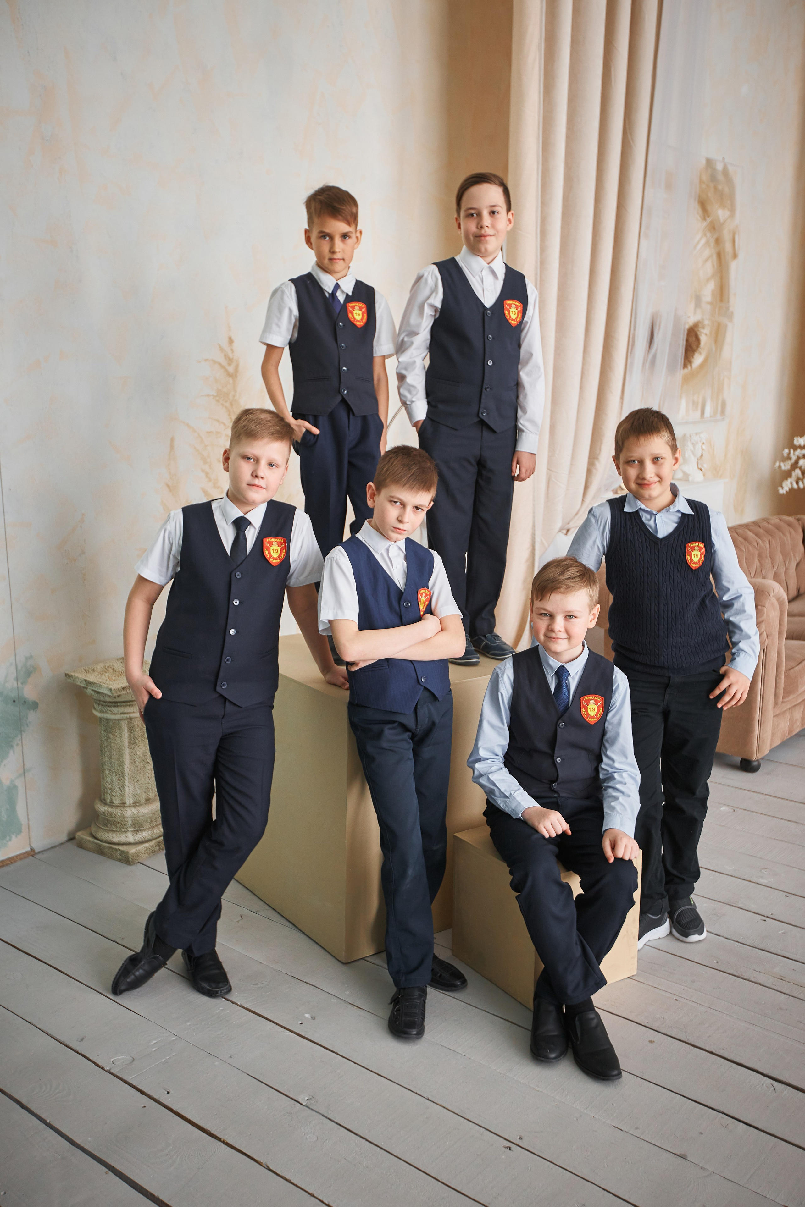 Группы. Выпускные альбомы в городе Курган для всех