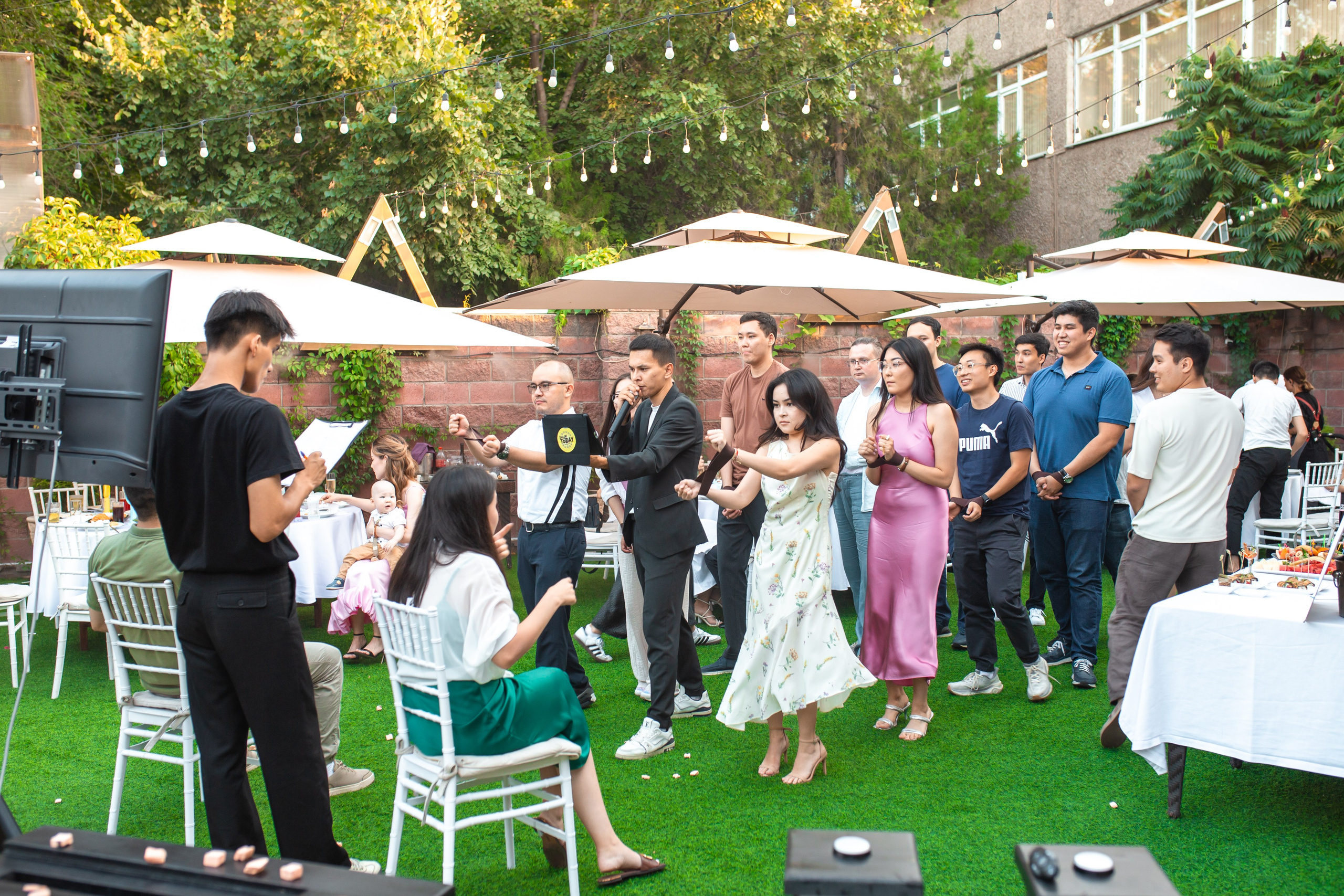 День рождения 1 годик. Коммерческий и репортажный фотограф в Алматы — Jora Abramov