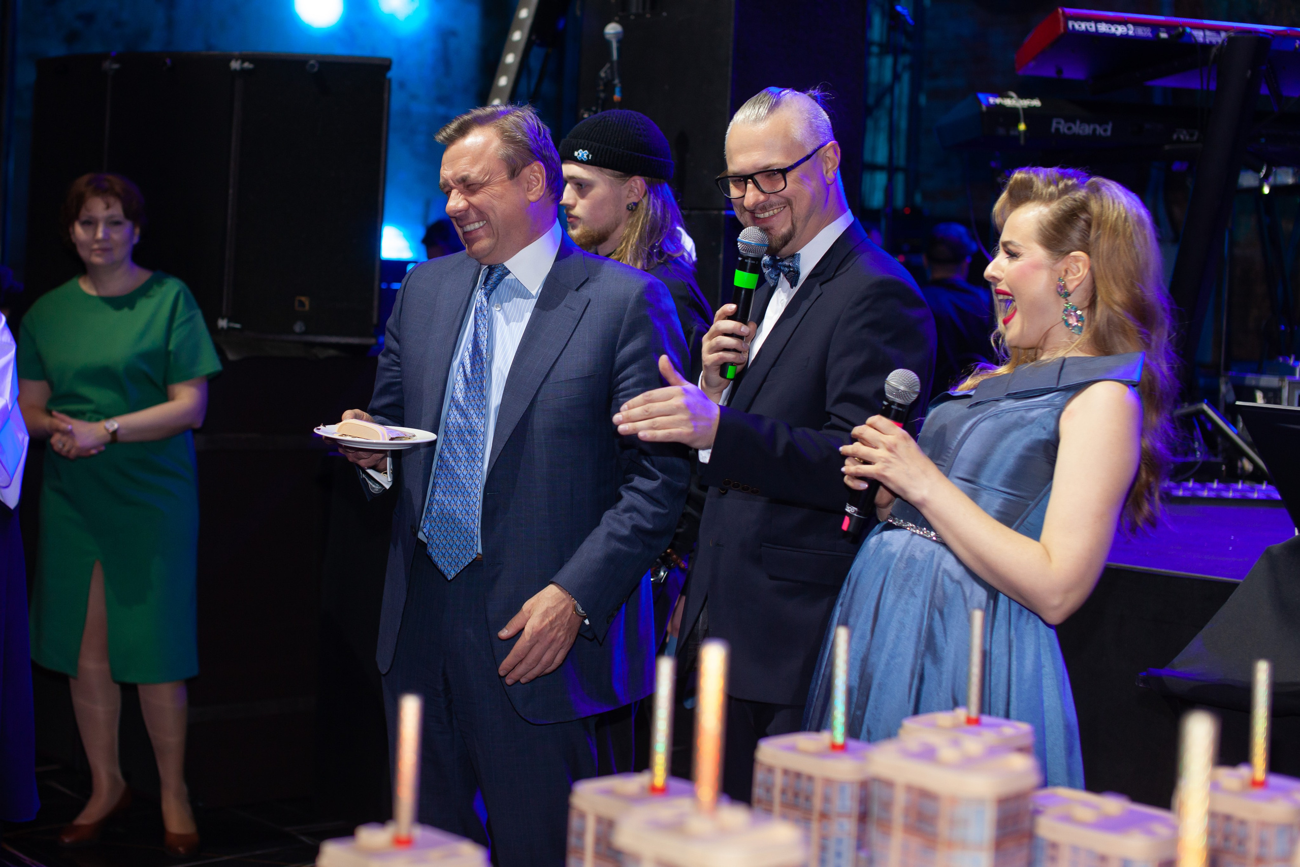 Строительная компания Л1- 32 года. Специальный гость — Григорий Лепс. Двойняшки-фотографы Анна и Анастасия в Санкт-Петербурге