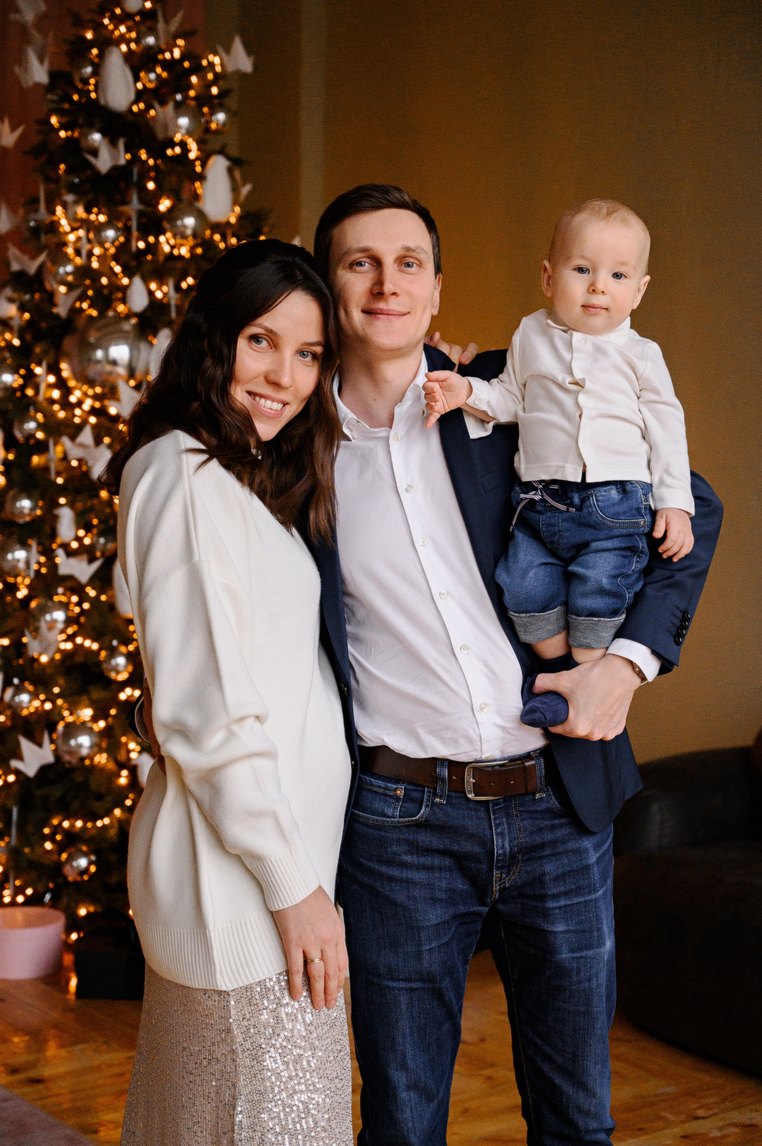 Оксана. Профессиональный фотограф беременности в СПБ. Стильные фотосессии беременности в стиле минимализм и классическая фотография