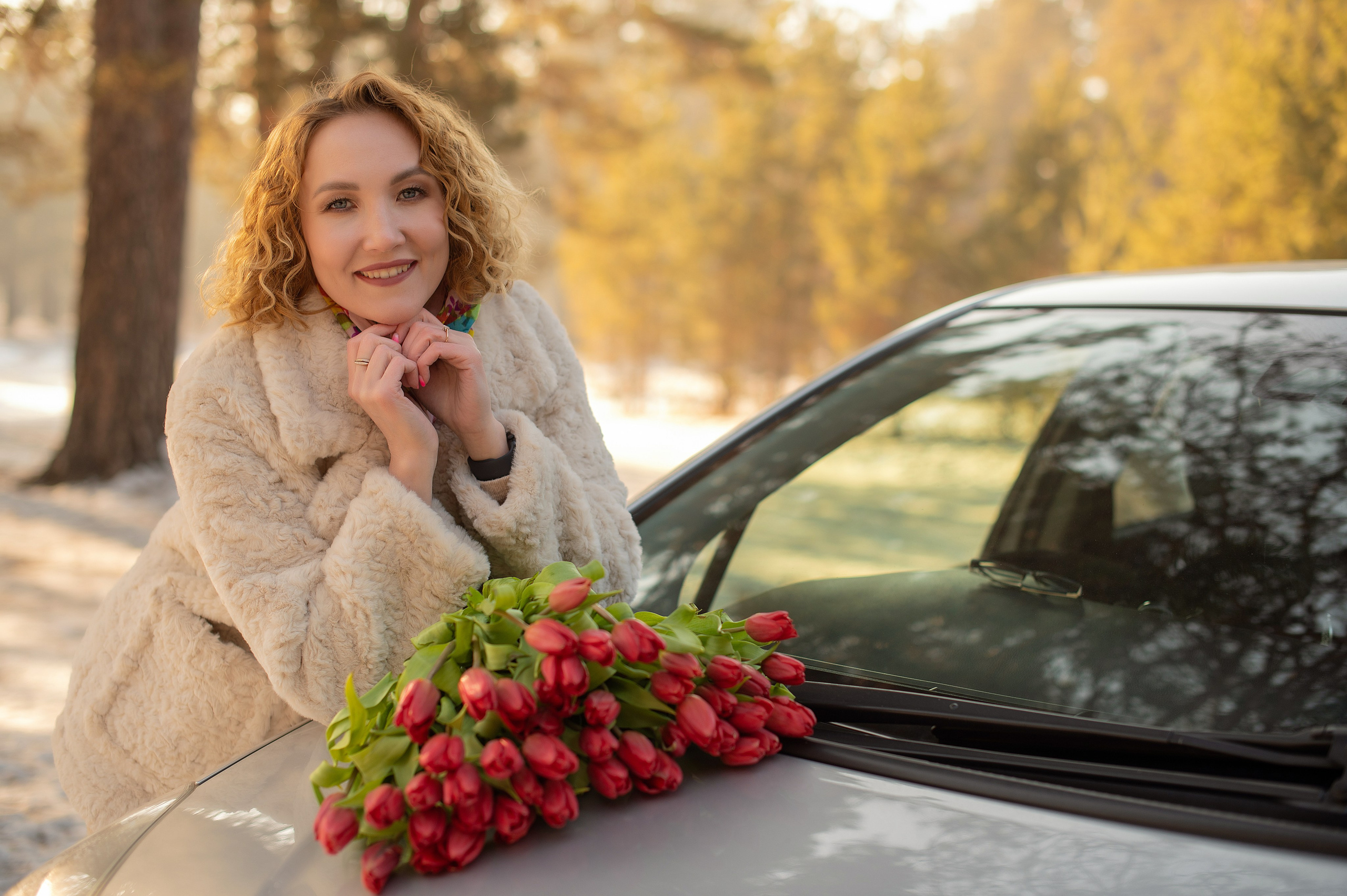 Ира тюльпаны в снегу. Фотограф Виктория Воронина