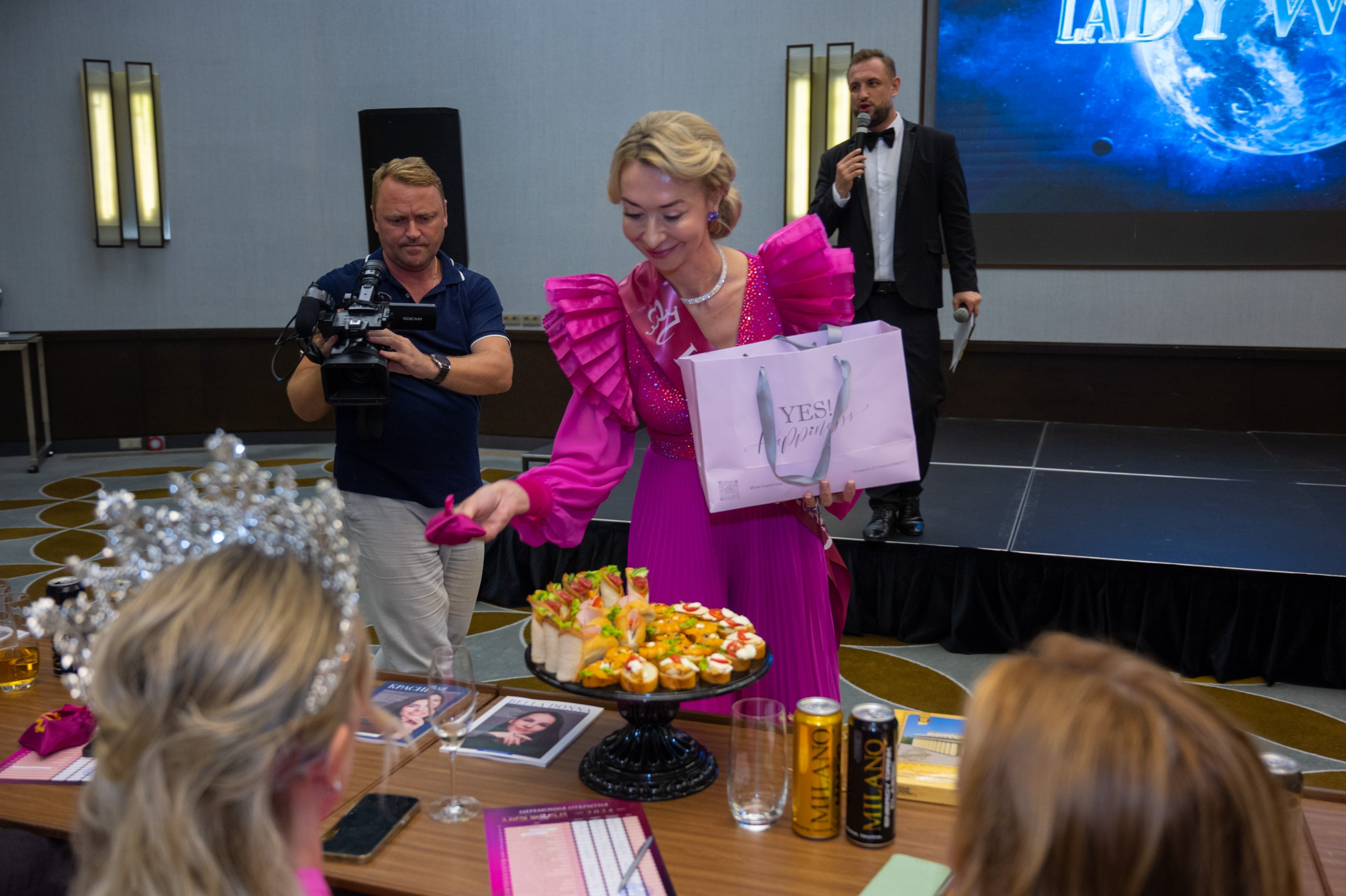 Церемония открытия Конкурса красоты «LADY WORLD» 2024. Фотографирую счастливых людей в Сочи