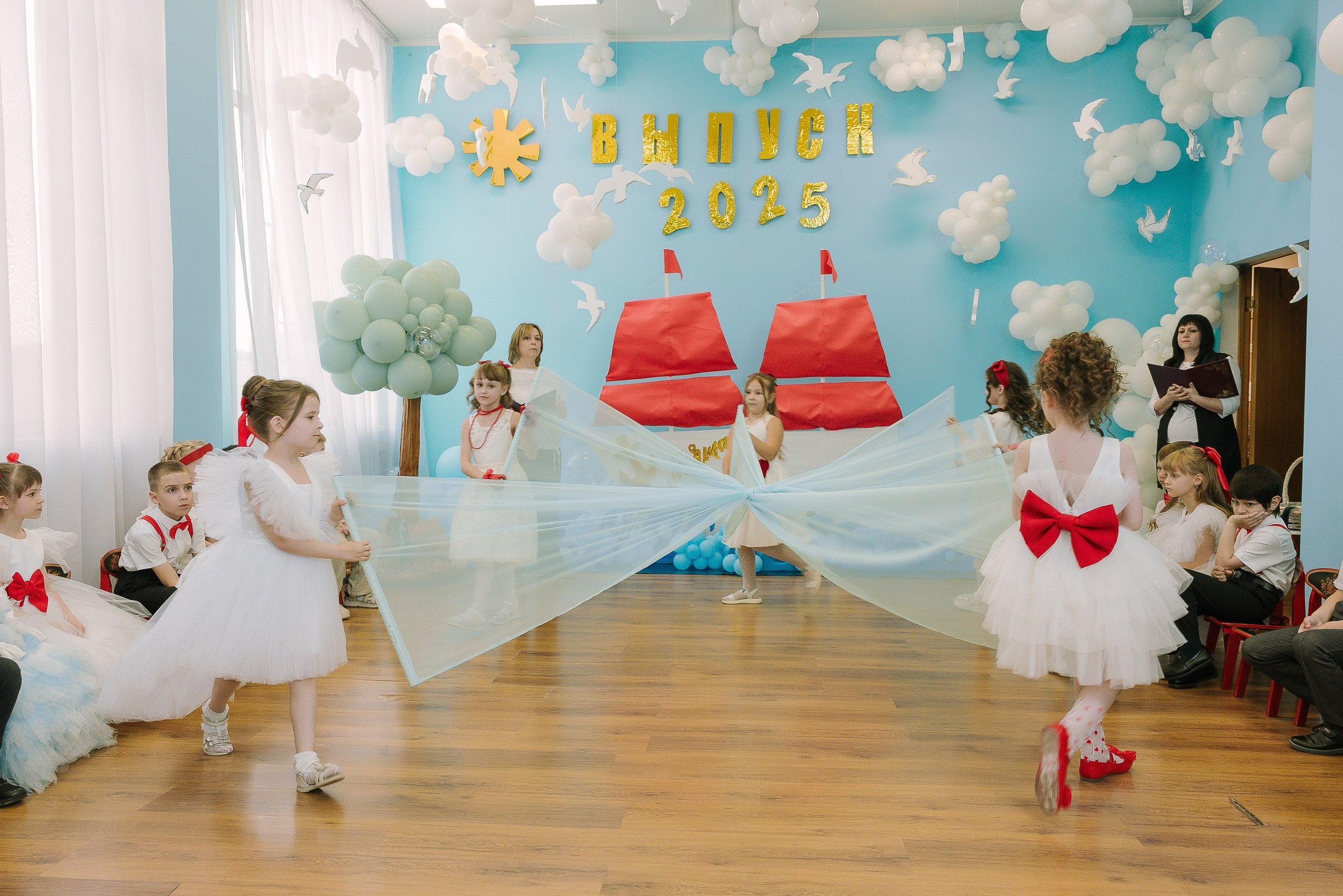 Выпускной 10 ДС. Выпускные альбомы Натальи Бутко: Новороссийск, Анапа, Геленджик