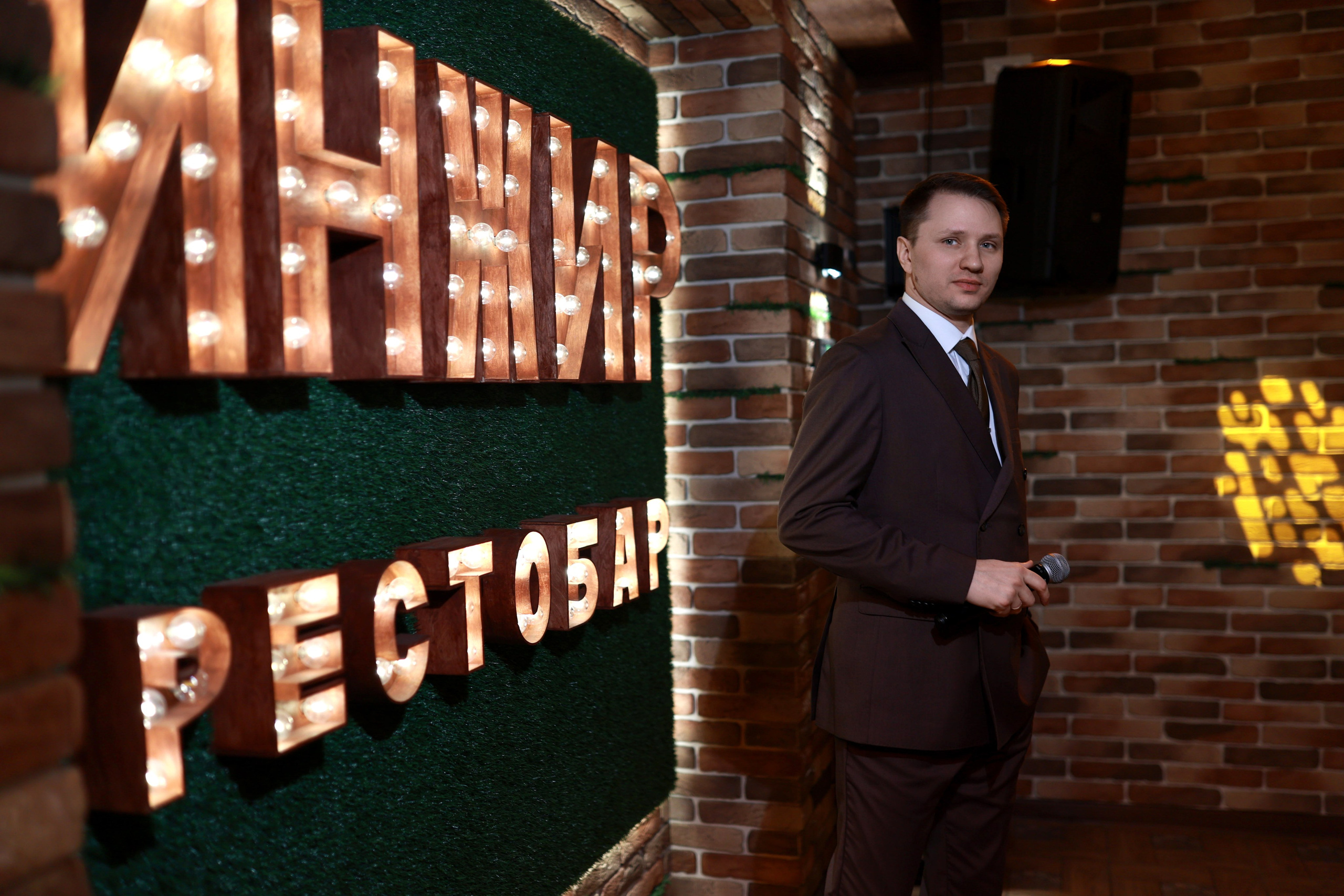 8 марта «Инжир». Andrey Pospelove. Фотограф в Саратове