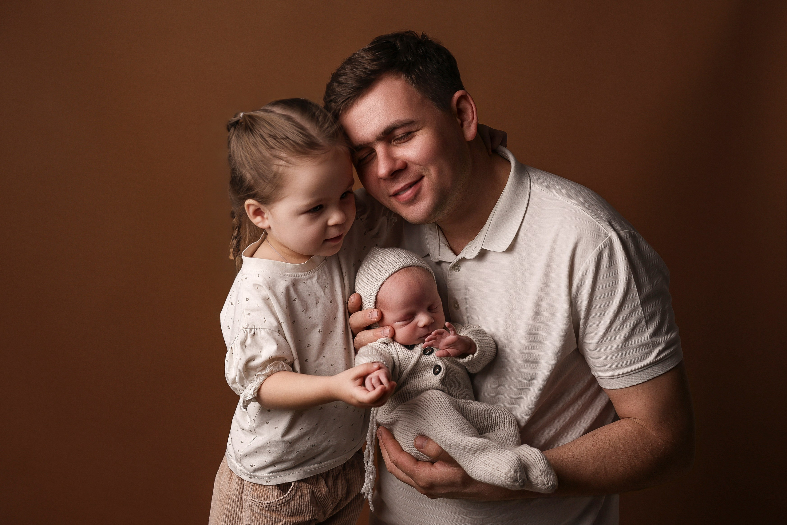 Съёмка с родителями. Фотограф новорожденных в Воткинске Илона Урванцева