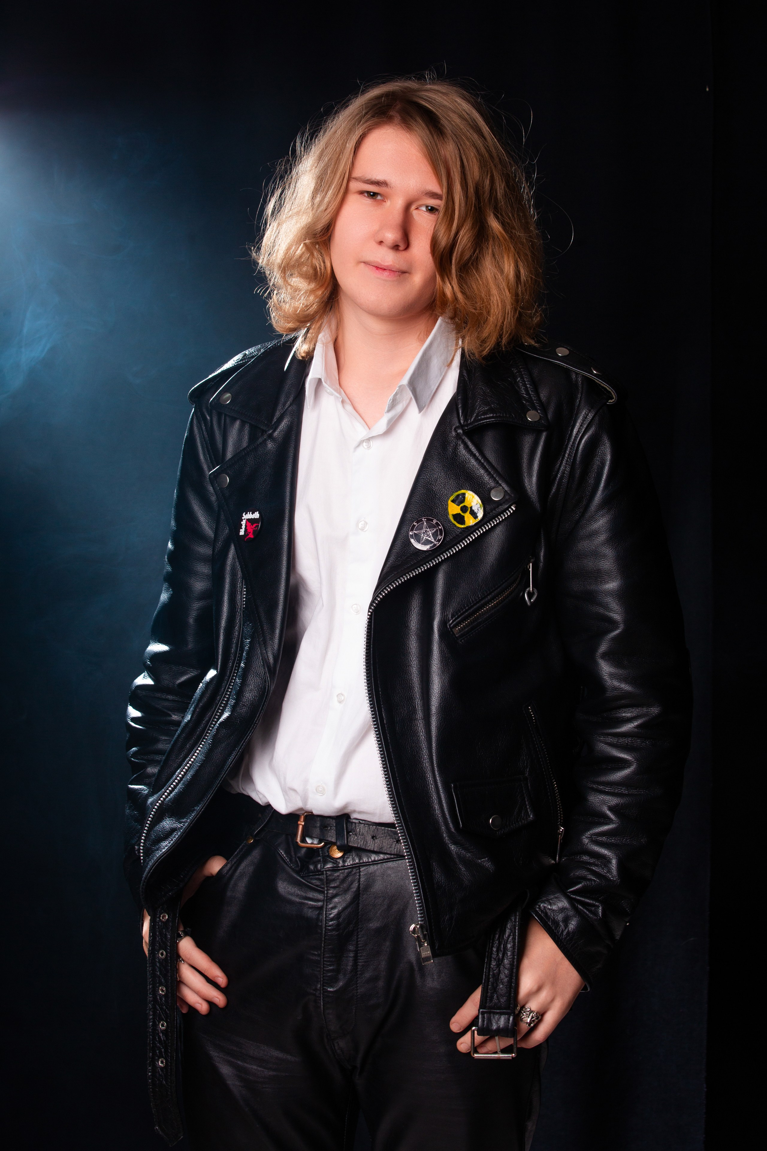 СЪЕМКА ПОРТРЕТОВ НА ЧЕРНОМ ФОНЕ + ДЫМ. ТВОЙ АЛЬБОМ / ТВОИ ПРАВИЛА