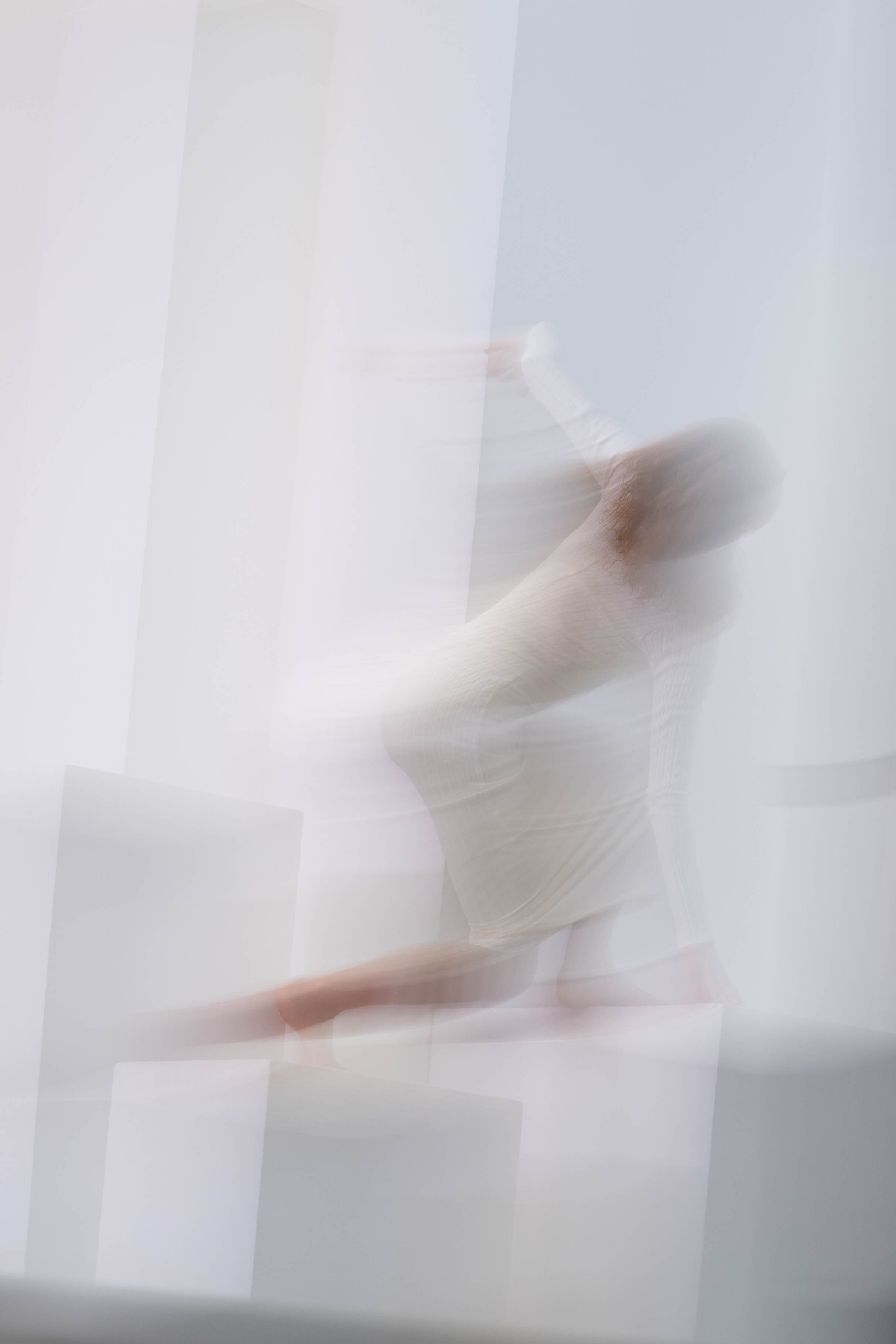BLUR white. Фотограф Serg Nekraov. Фотосъемка Москва и МО