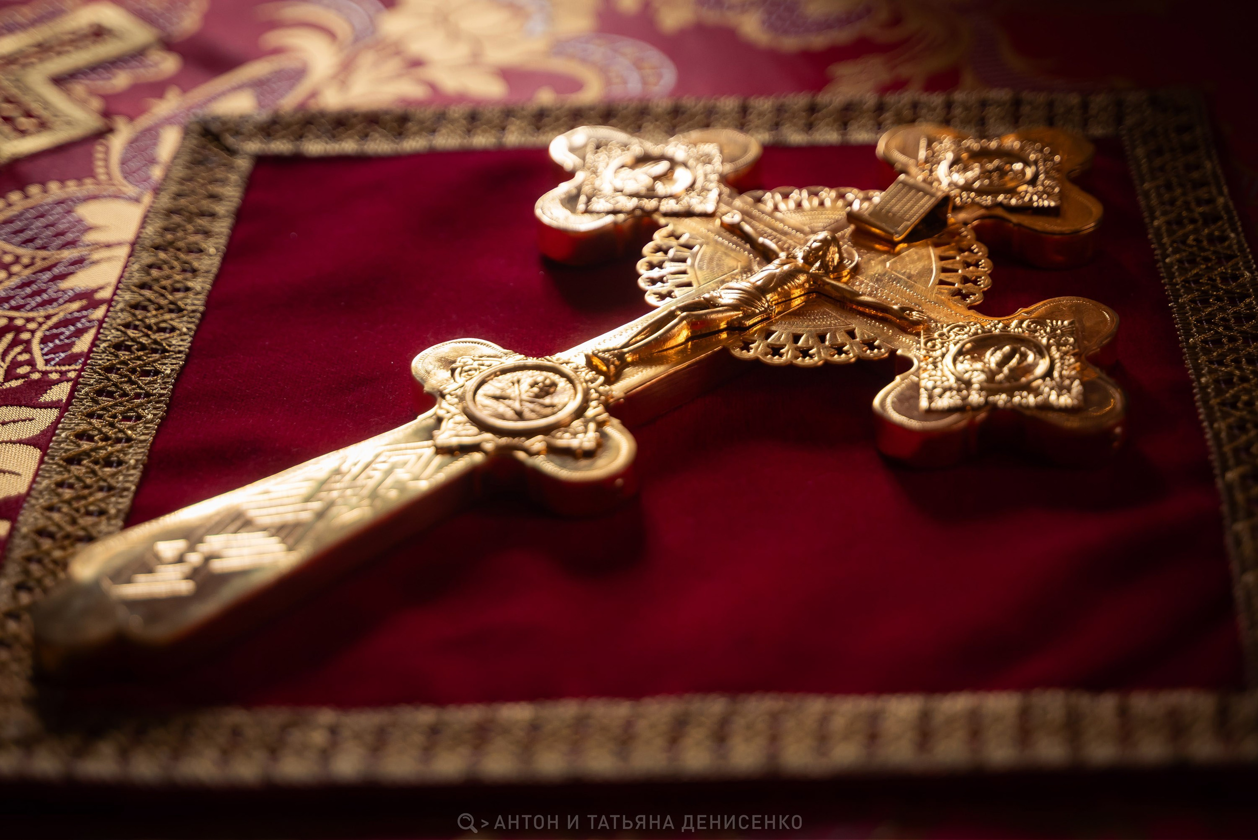 Храм Преображения Господня в Богородском. Антипасха. Антон и Татьяна Денисенко — В храме