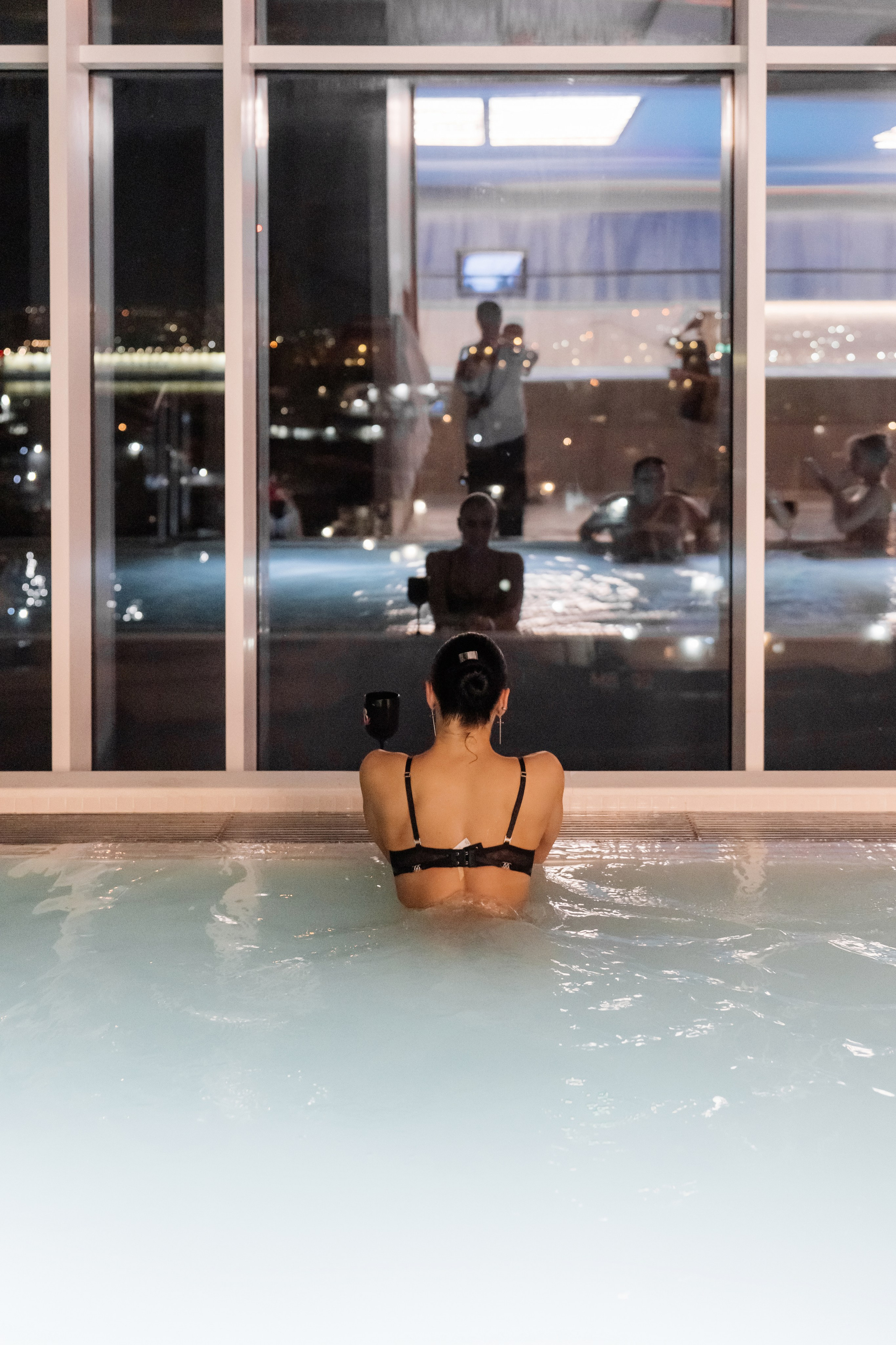 12 февраля (BENUAR Pool Party). BENUAR Restaurant