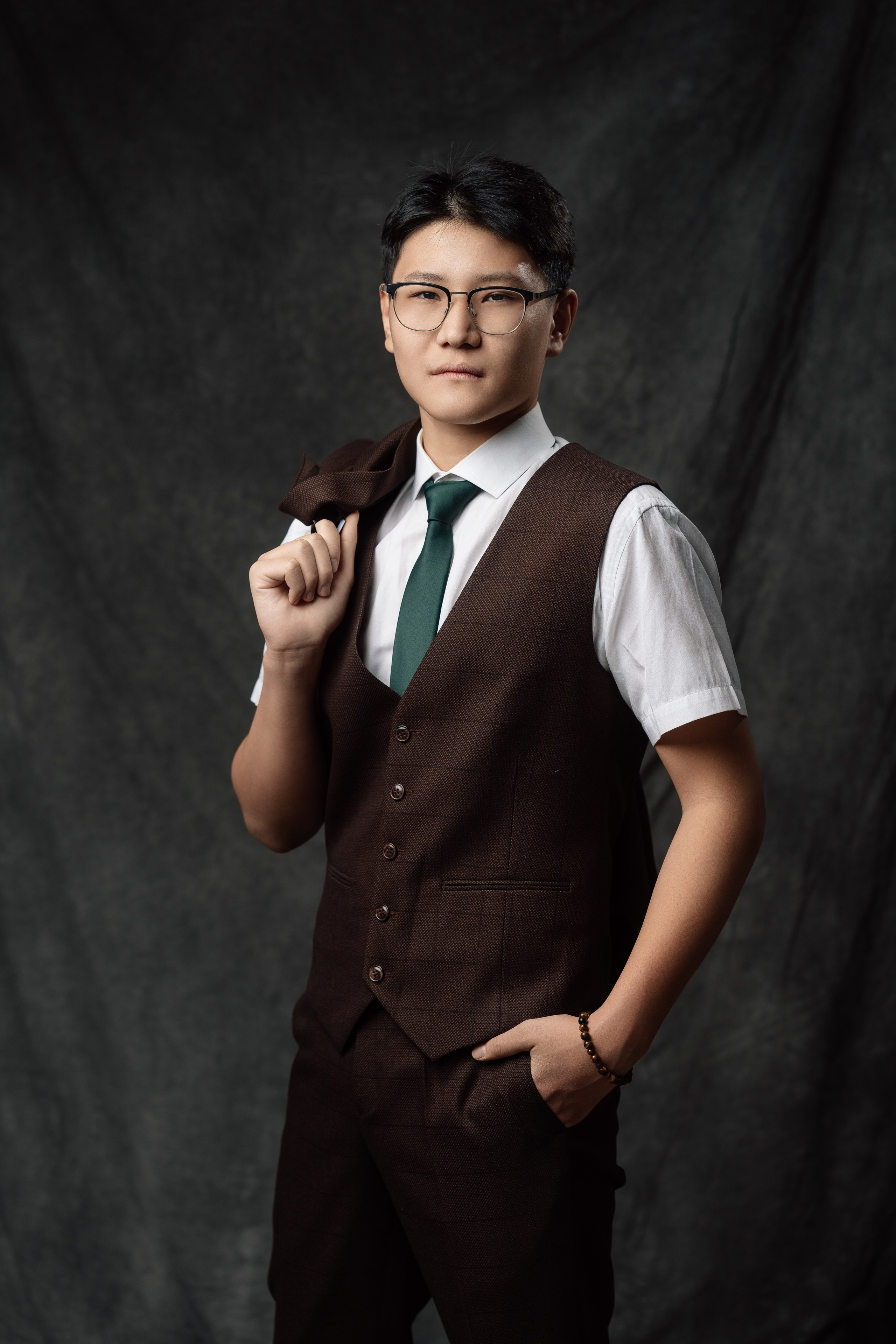 Портреты. Выпускные альбомы в Нур-Султане (Астана) и по всему Казахстану