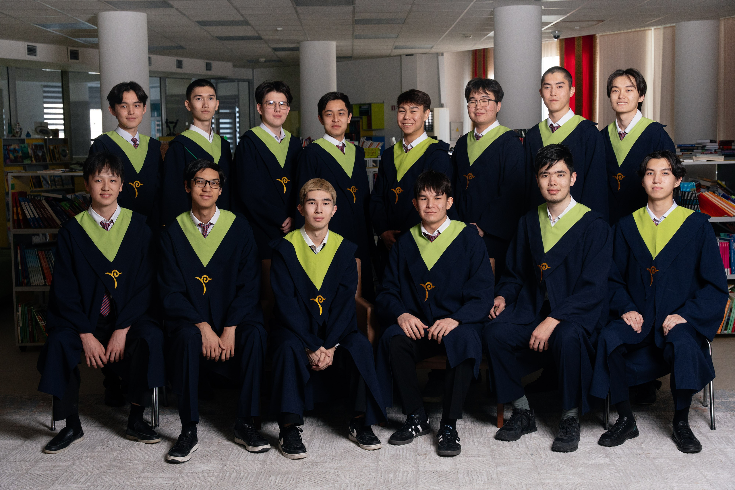 Общие кадры в школе. Выпускные альбомы в Нур-Султане (Астана) и по всему Казахстану