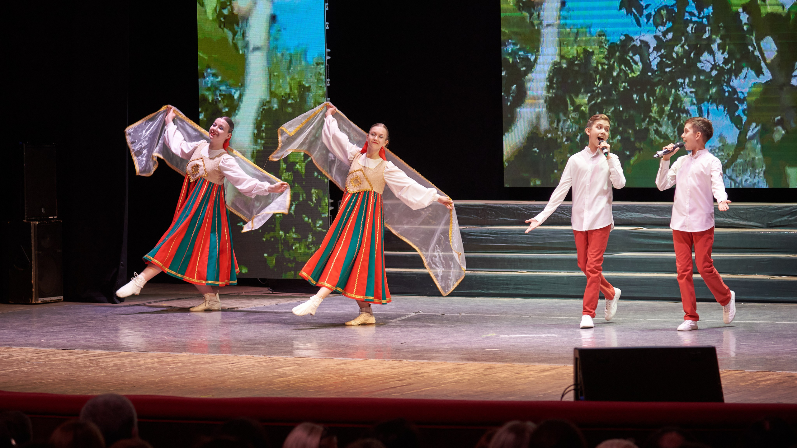 Ежегодный отчетный концерт «Детской школы искуств № 18». [fXph] Фотограф Масликов Илья. Съёмка мероприятий в Ленинске-Кузнецком