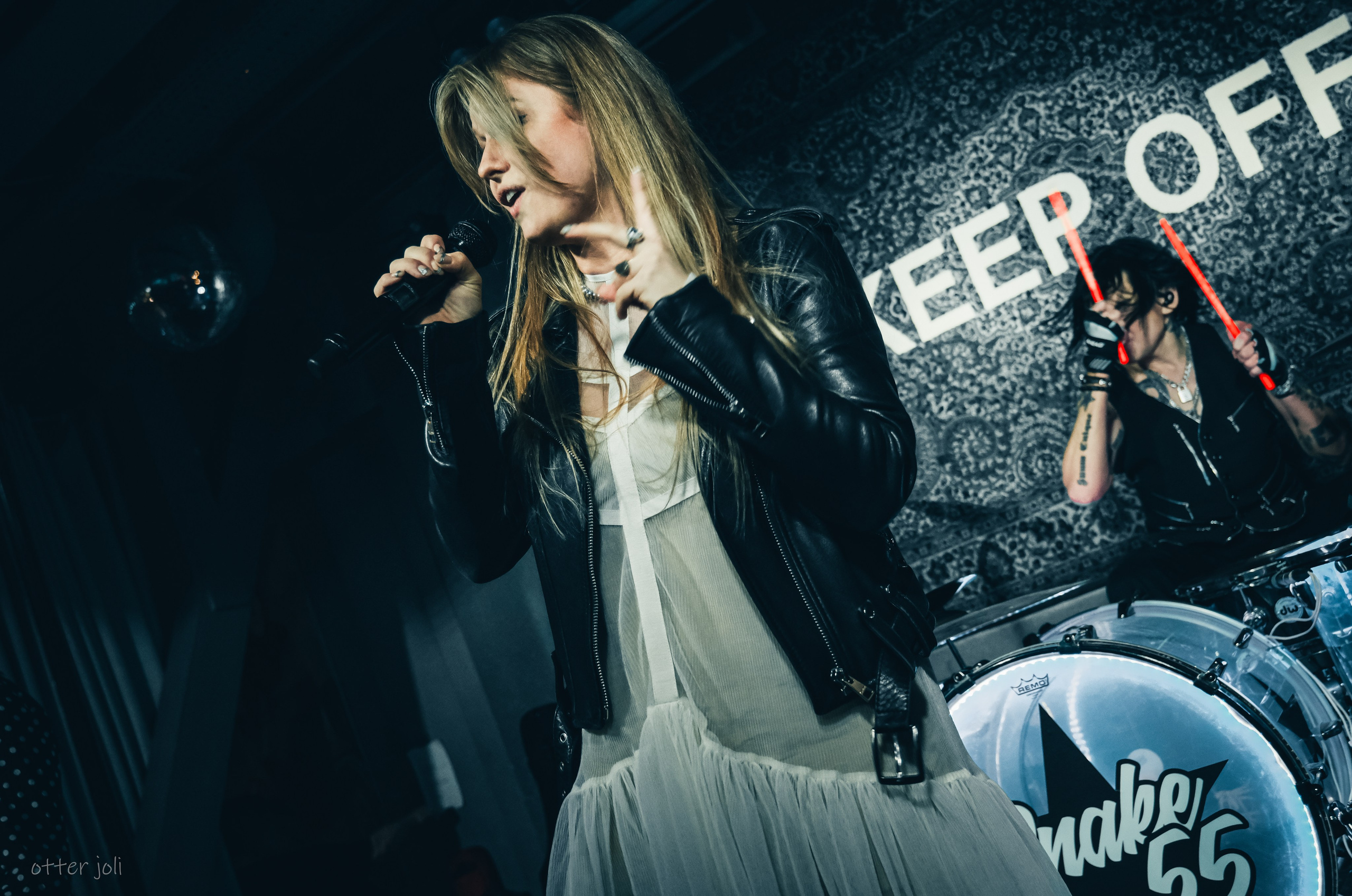 SNAKE 55 | ТехникаБезОпасности. Концертный репортёр Валерия Сафина