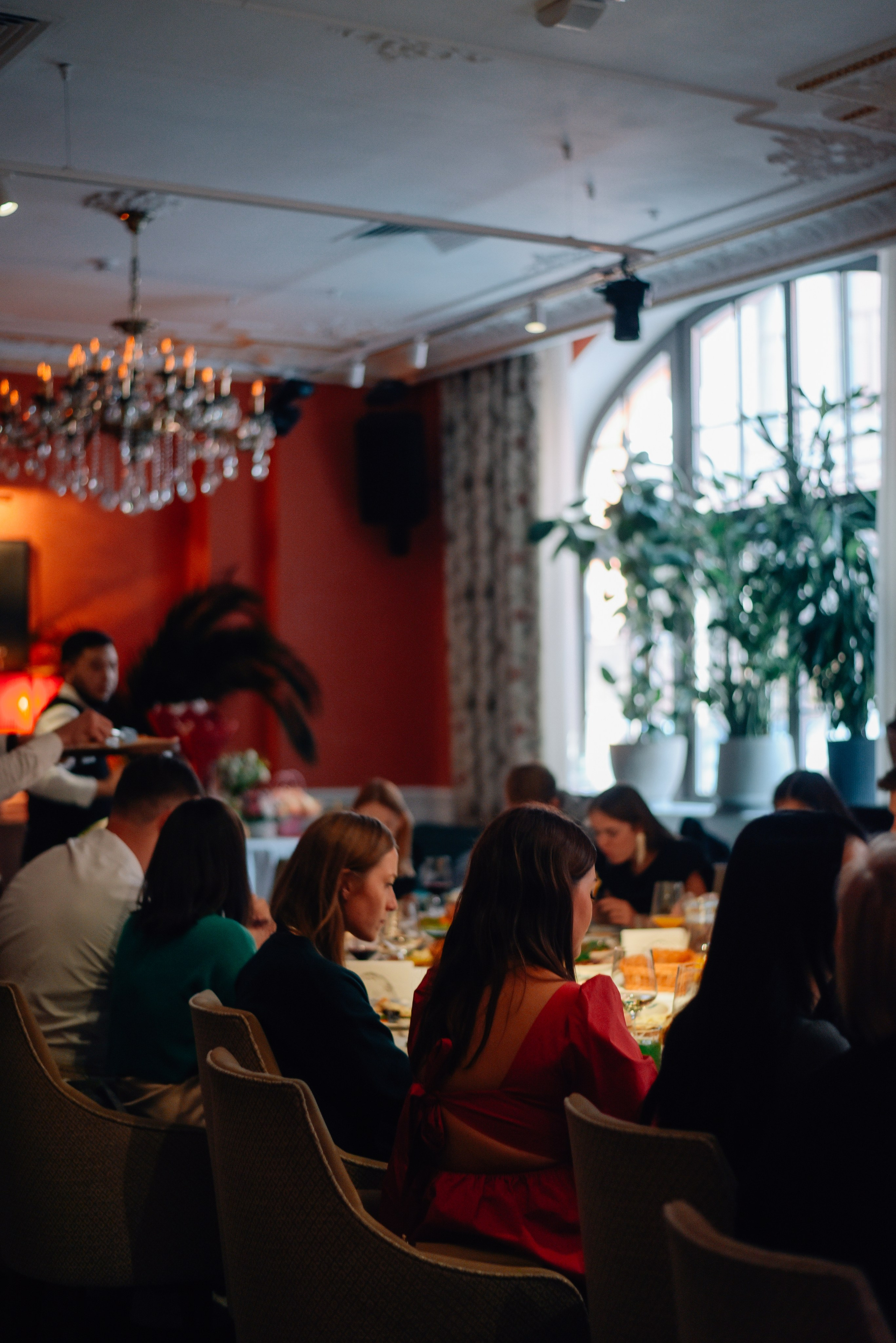 Венчание Храм Живоначальной Троицы на Воробьёвых горах. Фотограф Лола Волна, город Москва