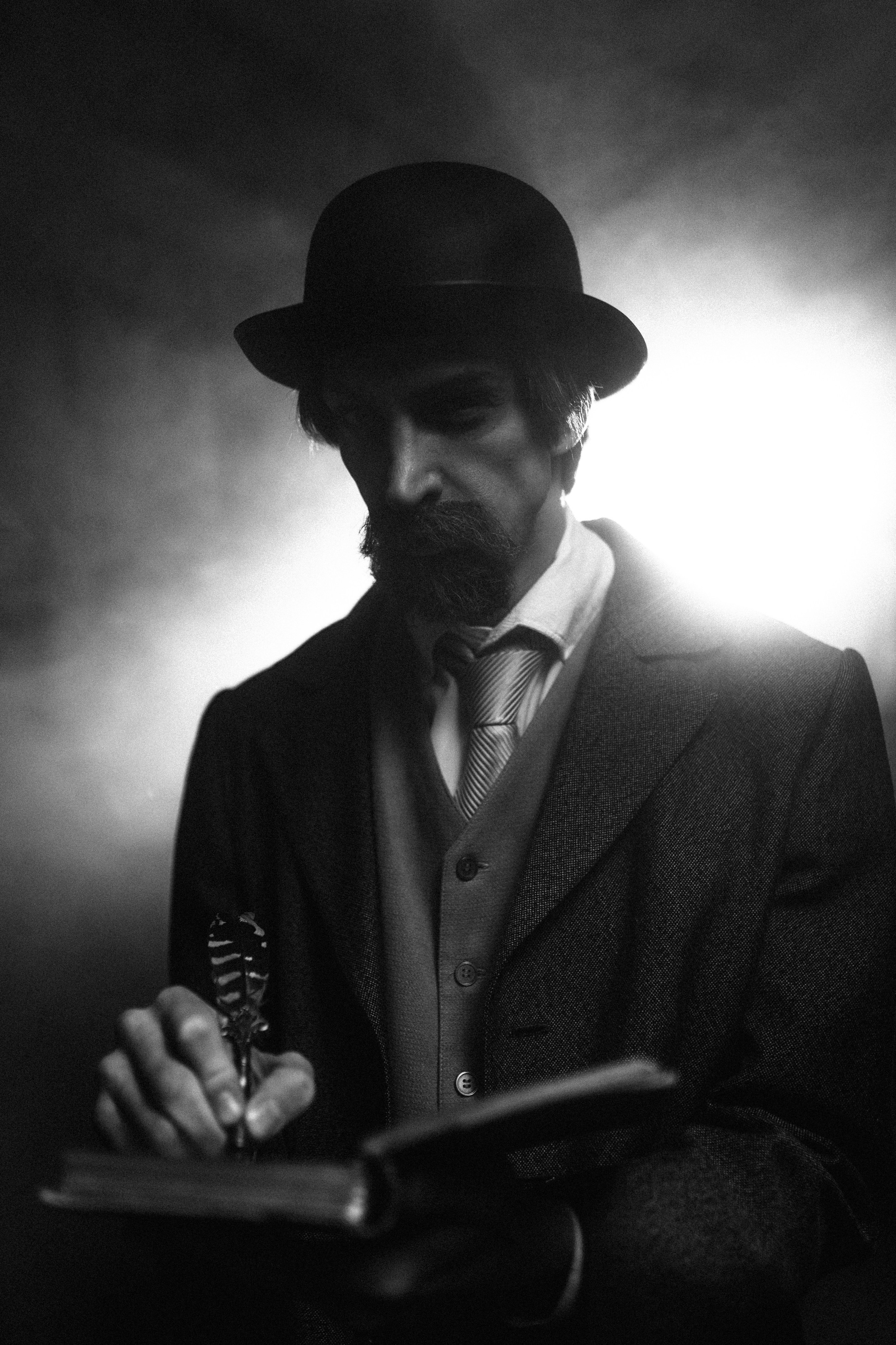 Диккенс. Стрит-фотография, полная абсурда, идиотизма и красоты