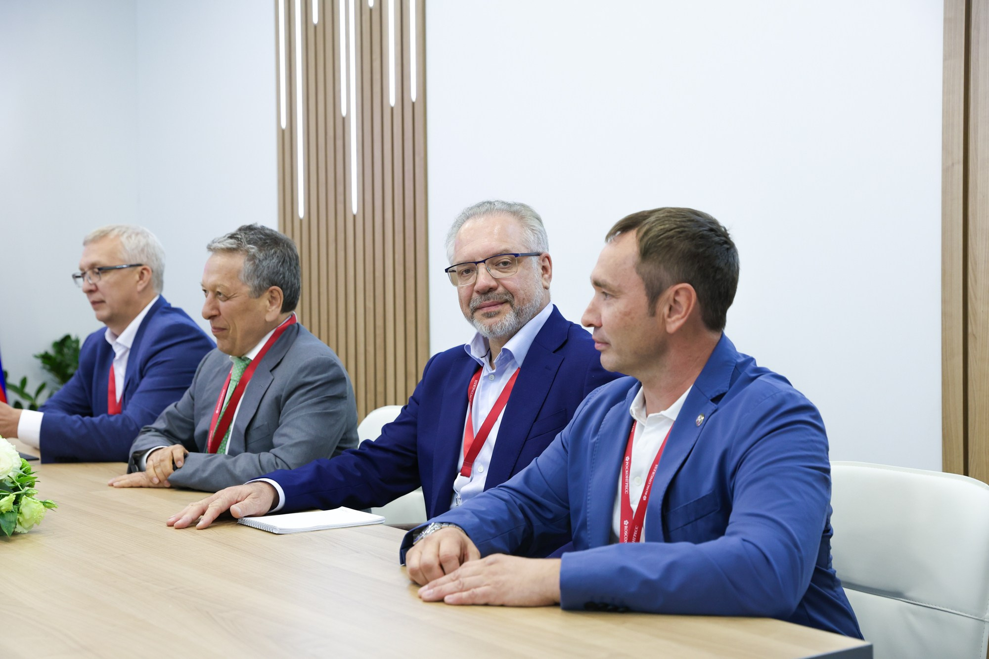 Конференции и форумы. Фотограф Дарья Попова