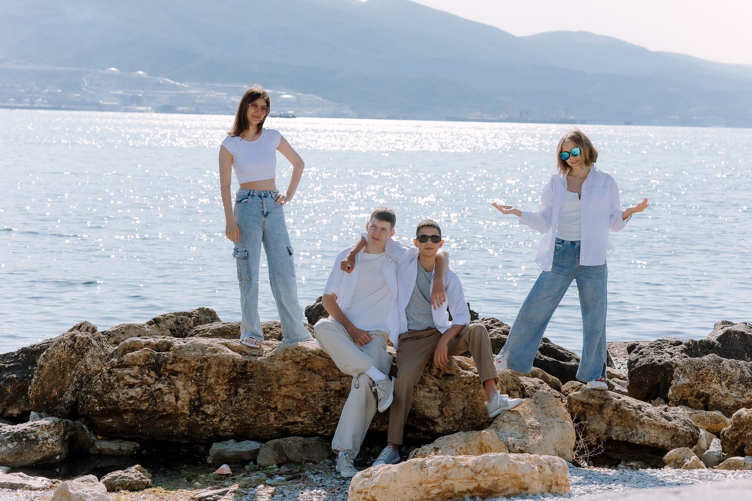 Море/парк- старшая школа. Выпускные альбомы Натальи Бутко: Новороссийск, Анапа, Геленджик