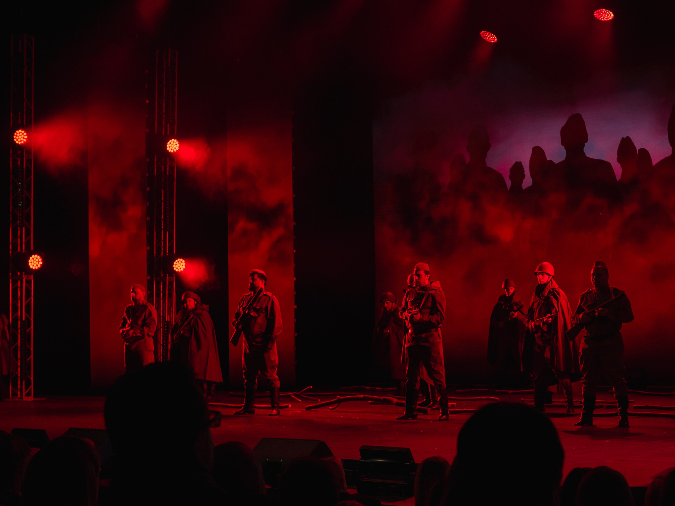 Василий Теркин, театр «Русская песня». Фотограф Ольга Махалова — Санкт-Петербург, Москва, Нижний Новгород