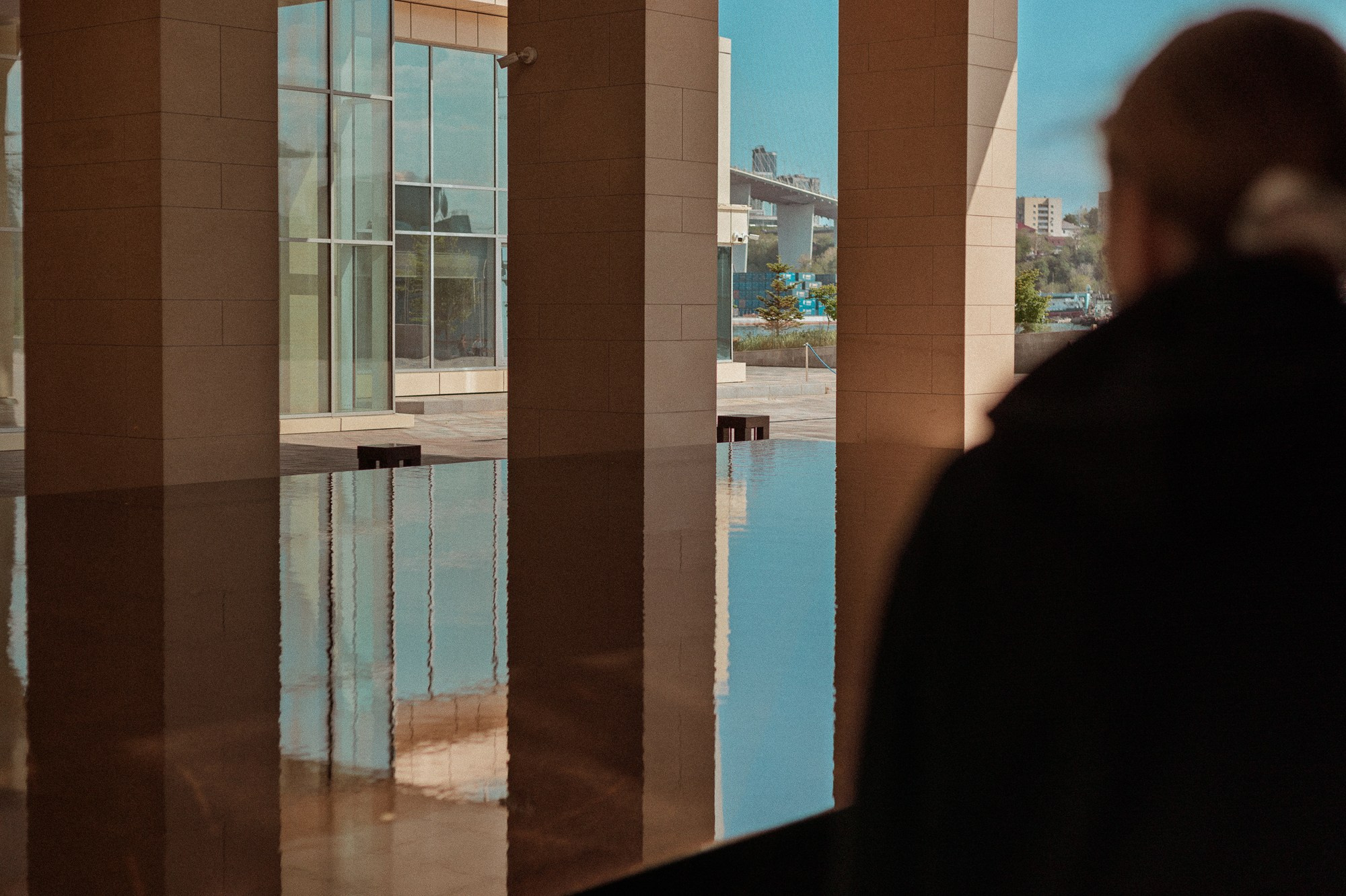 Стрит фотография Владивосток, Россия. Mood цвета, обработка, уроки, пресеты