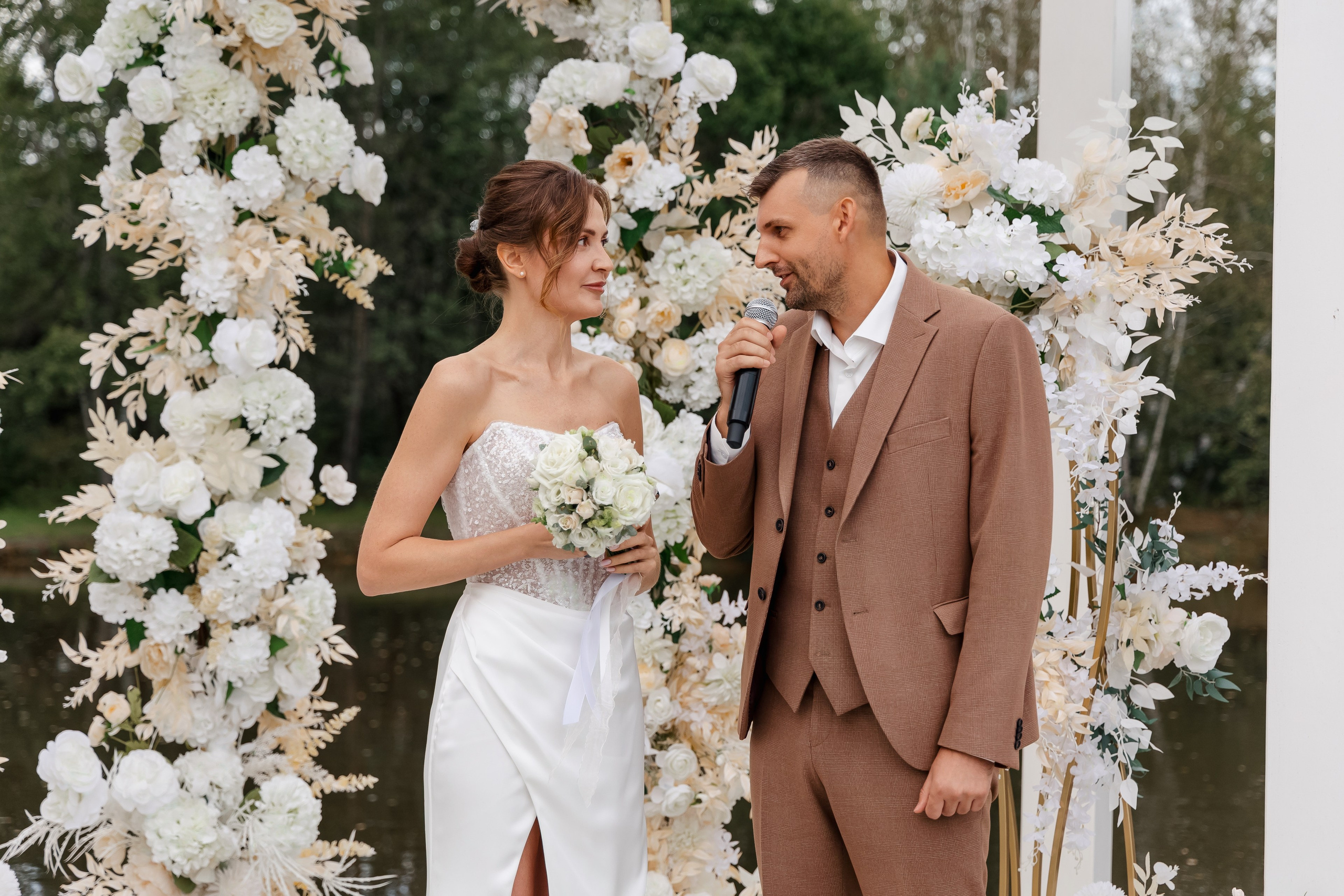 Павел и Вера. Мельница. Выездная регистрация. Свадебный фотограф в Хабаровске