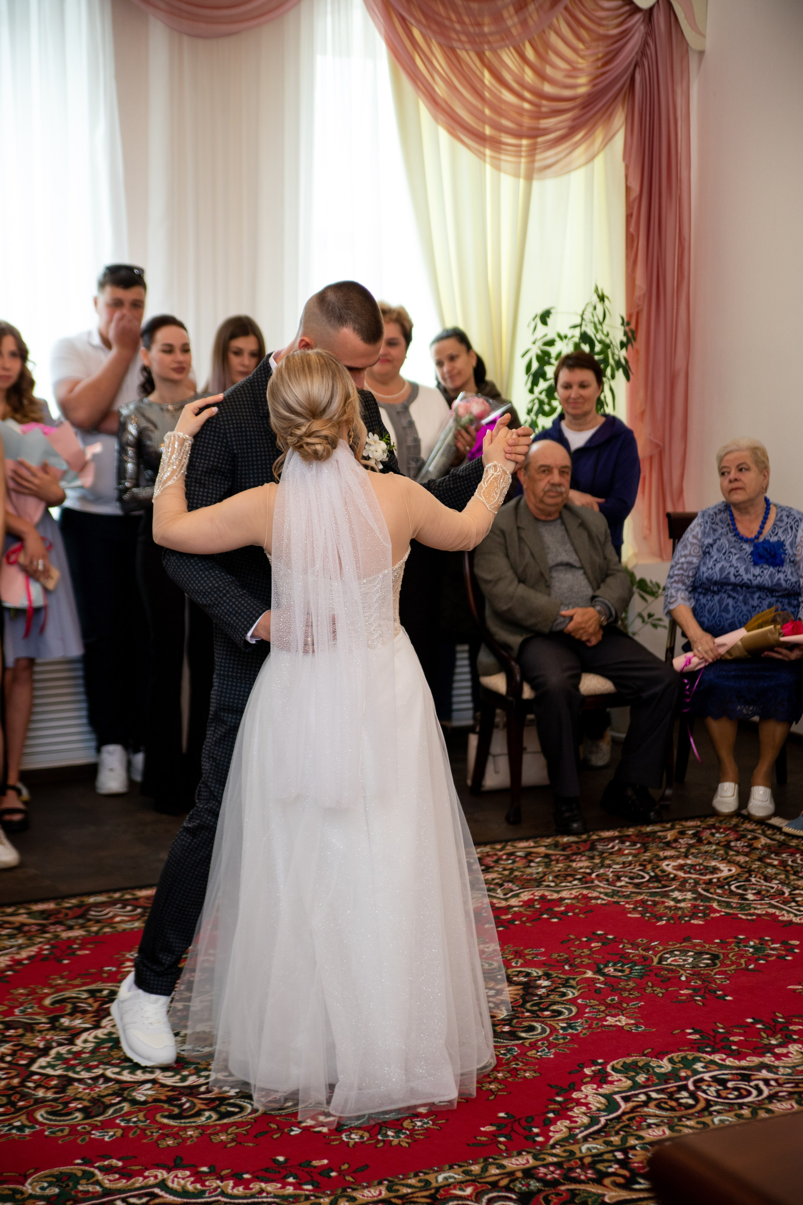 Леонид + Ксения. Свадебный и семейный фотограф в Михайловке Полина Крипс