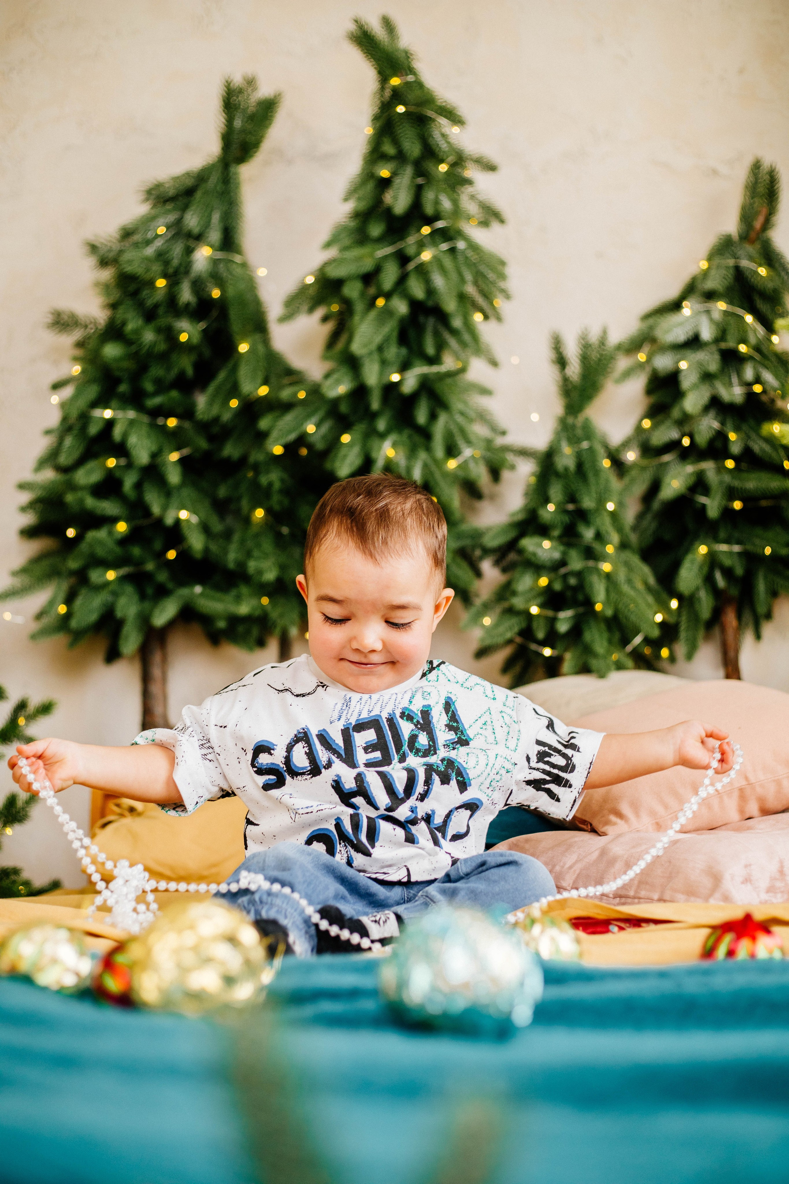 Лев с семьей. Рыжова Тамара