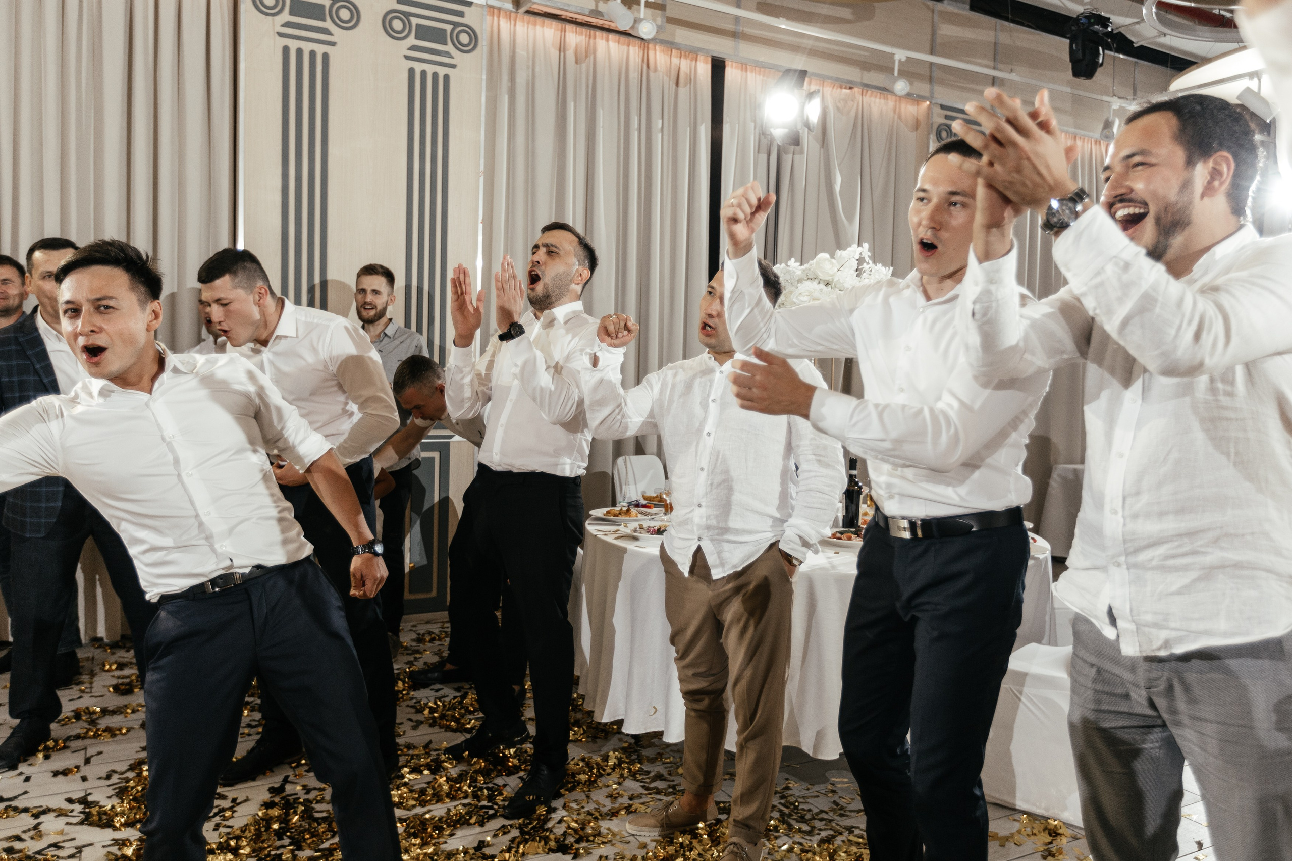 Свадебный фотограф Уфа — Руслан ГабдлисламовЖивые эмоции, красивые кадры, воспоминания на всю жизнь.Работаю по всей Республике Башкортоста. Свадебный фотограф Уфа Руслан Габдлисламов