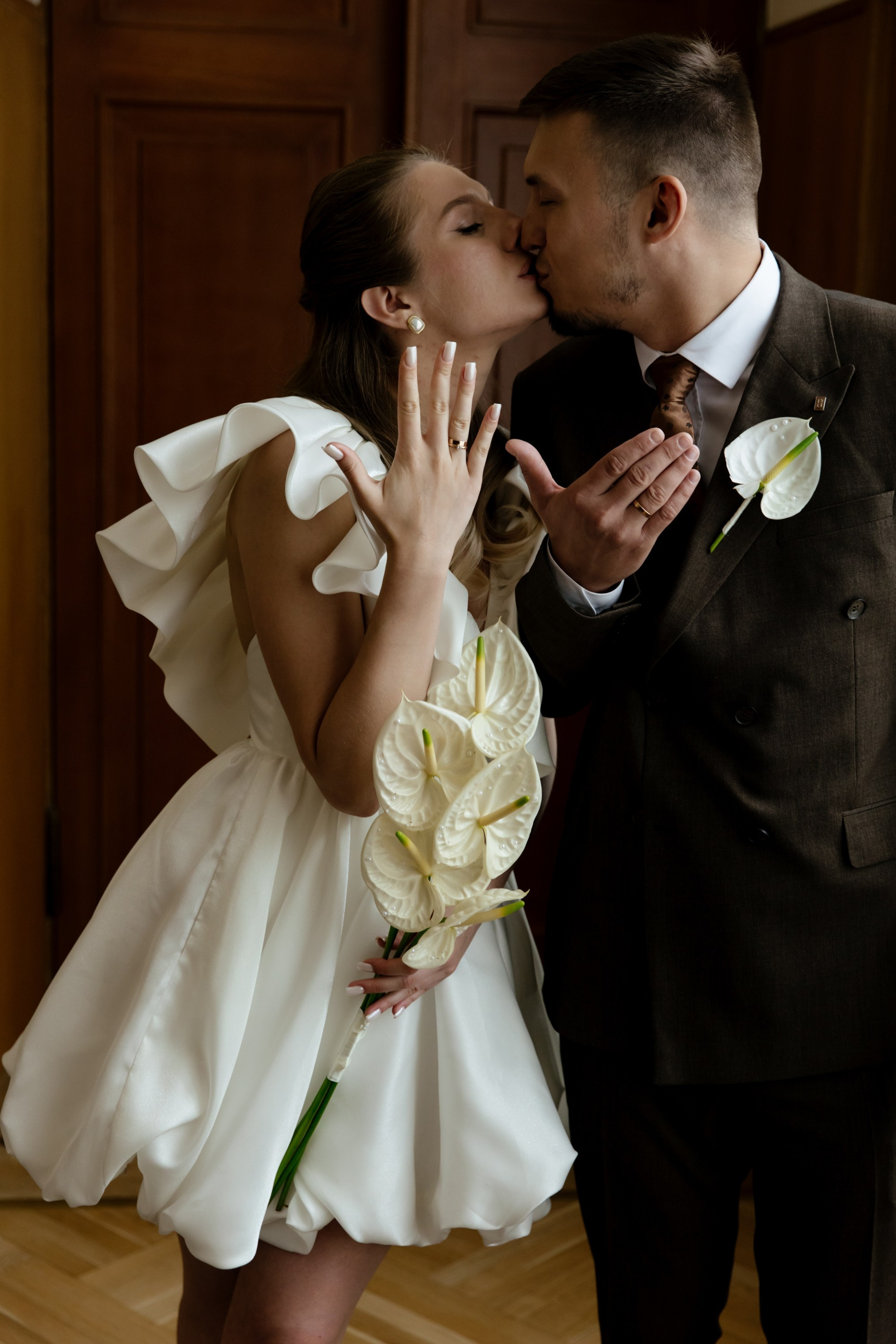 Аля и Саша — день росписи. Фотограф Сергиев Посад Москва Хованская Екатерина