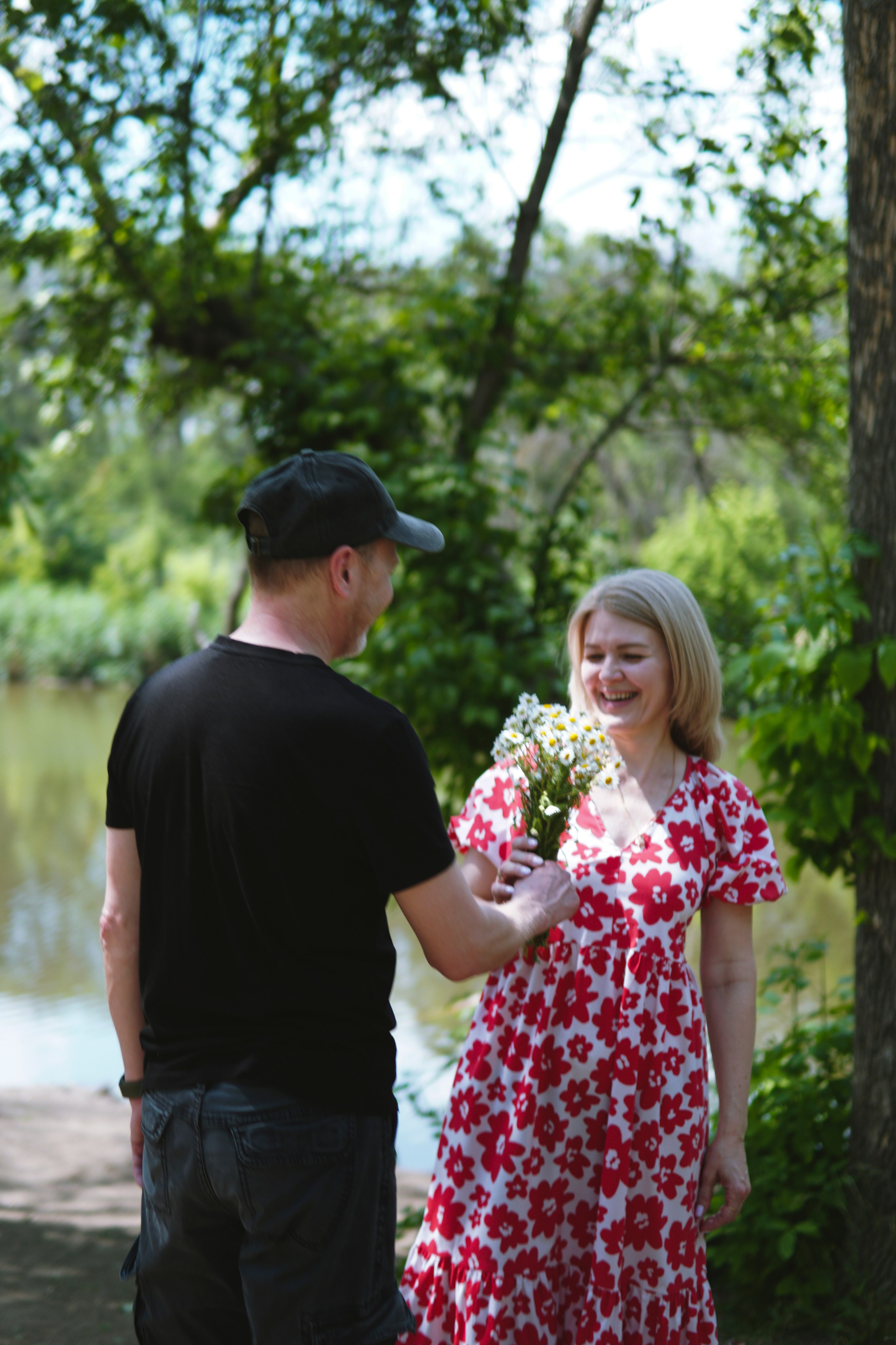 Семейная фотосессия у пруда. Фотограф в Ростове-на-Дону Марина Мальцева