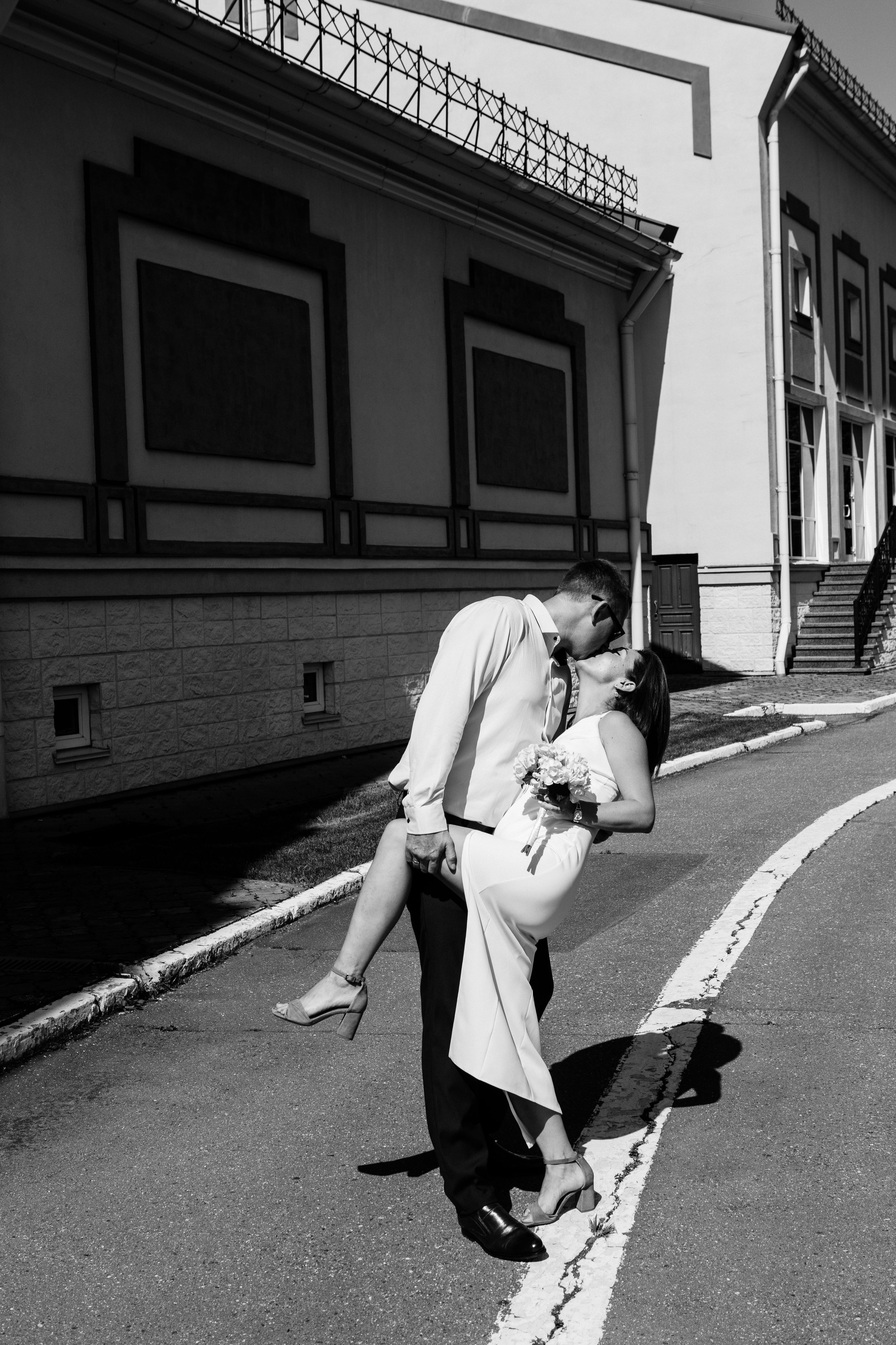 Лиза и Сережа. Роспись и тусовка в коттедже. Свадебный и портретный фотограф в Москве Анастасия Масюк