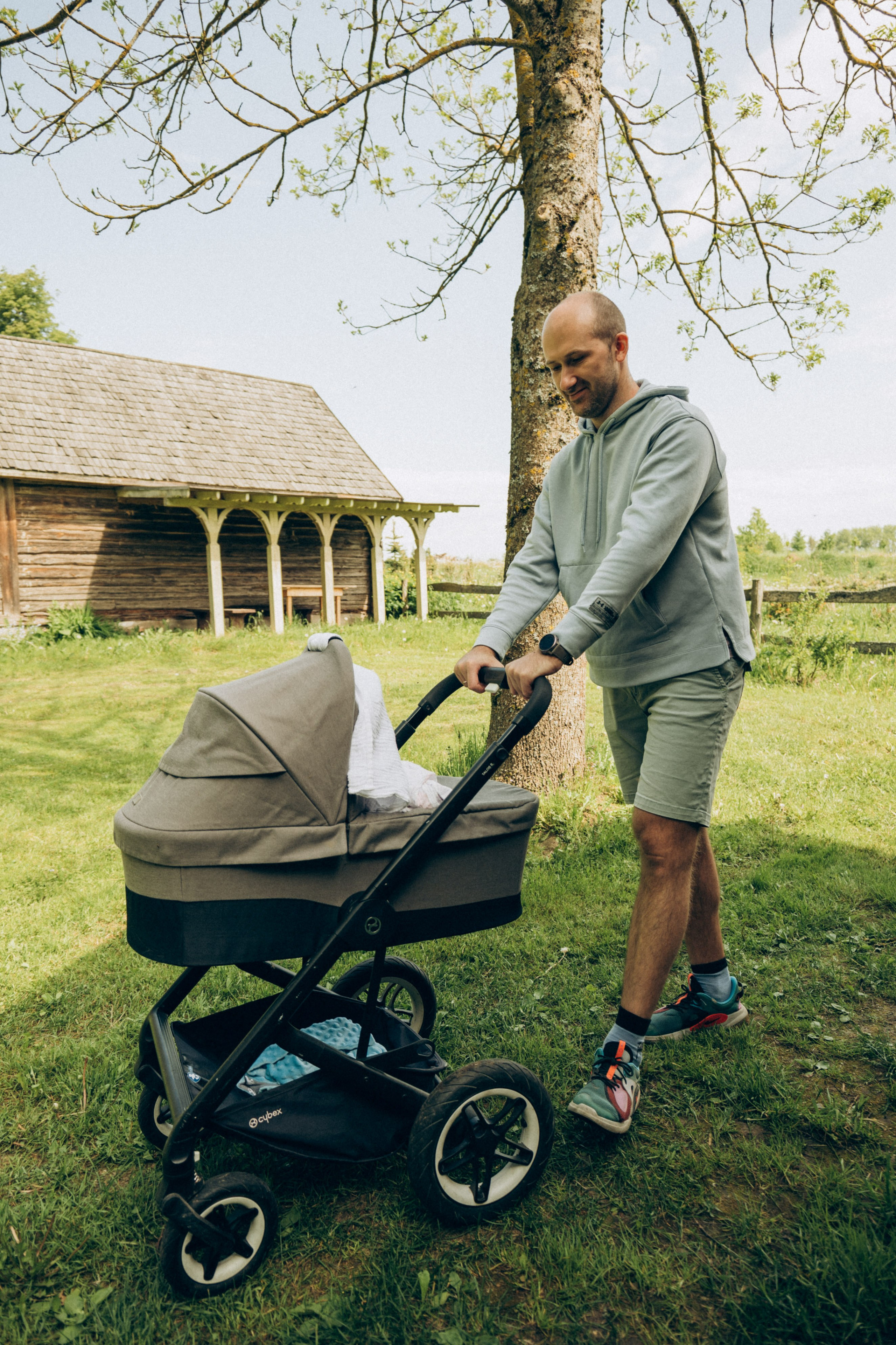 Женя, Аня и Машуня в Лугах