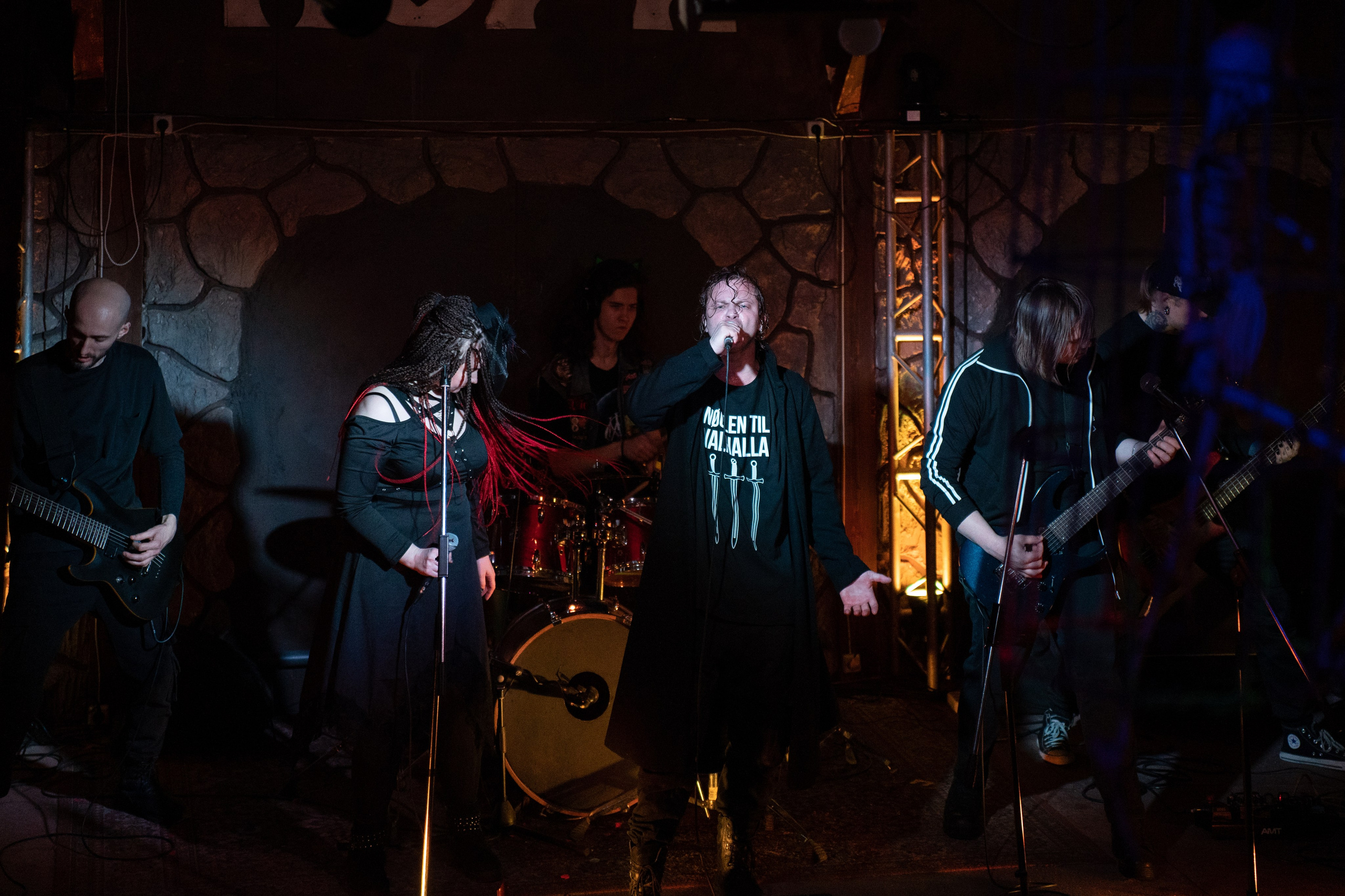 Ночь На Земле|Нора, Псков. Концертный и репортажный фотограф в Санкт-Петербурге Слава Пахомов