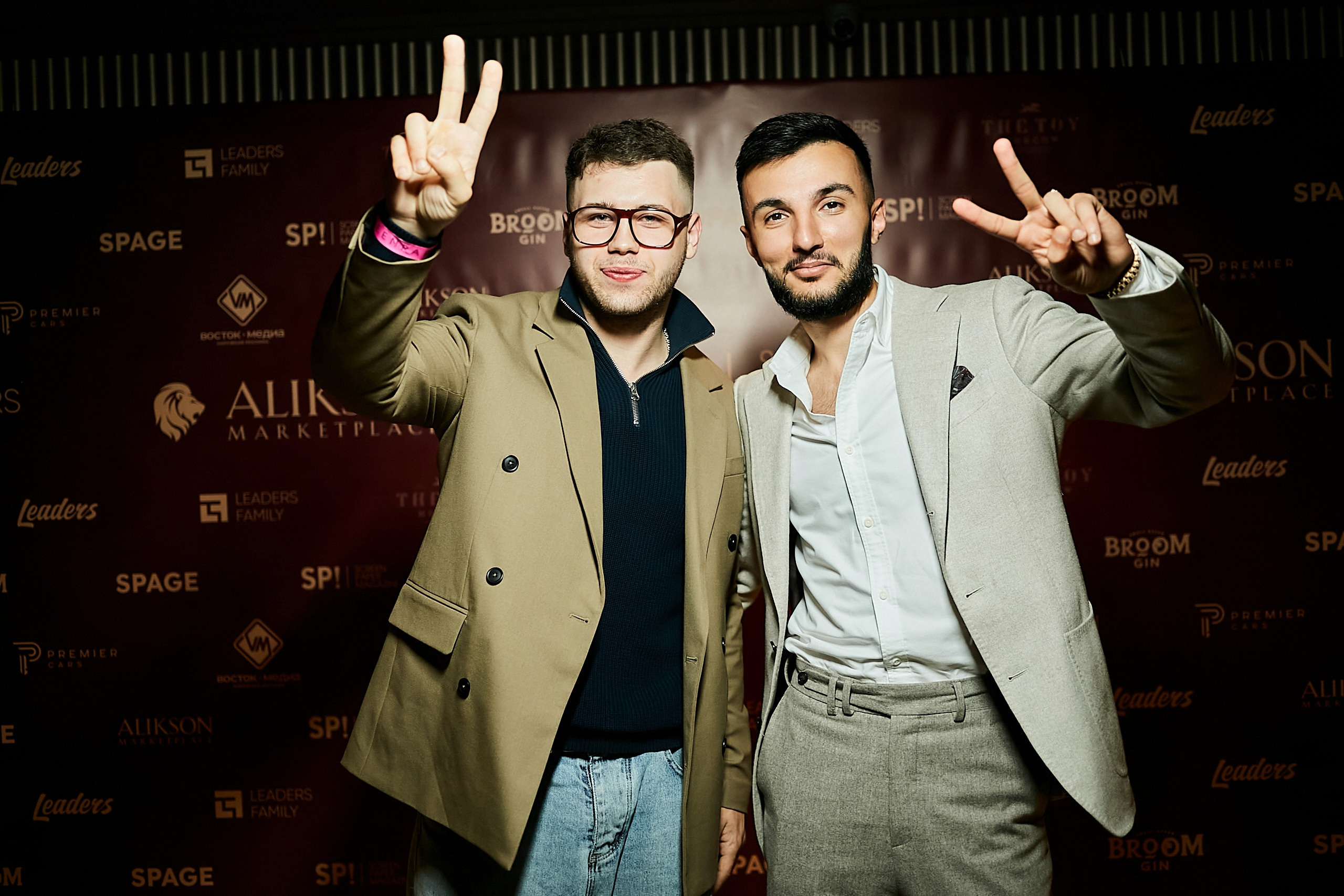 Fashion — презентация журнала Screenpaper. Фотограф и Видеограф в Москве. Олег Корушев