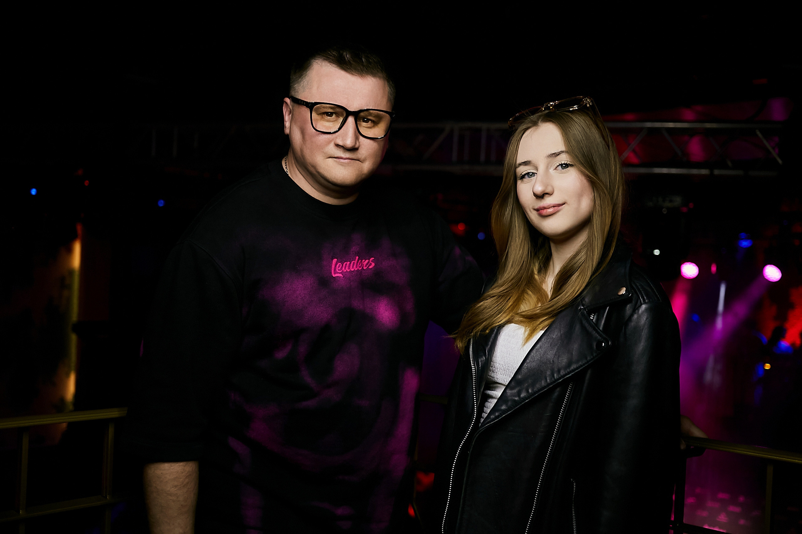 SCREENPAPER Unveils First Printed Glossy Magazine in Star-Studded Fashion Show. Фотограф и Видеограф в Москве. Олег Корушев