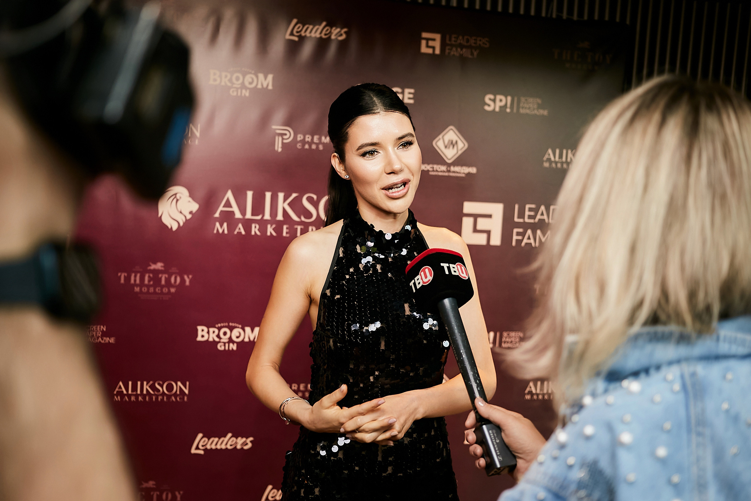 Fashion — презентация журнала Screenpaper. Фотограф и Видеограф в Москве. Олег Корушев