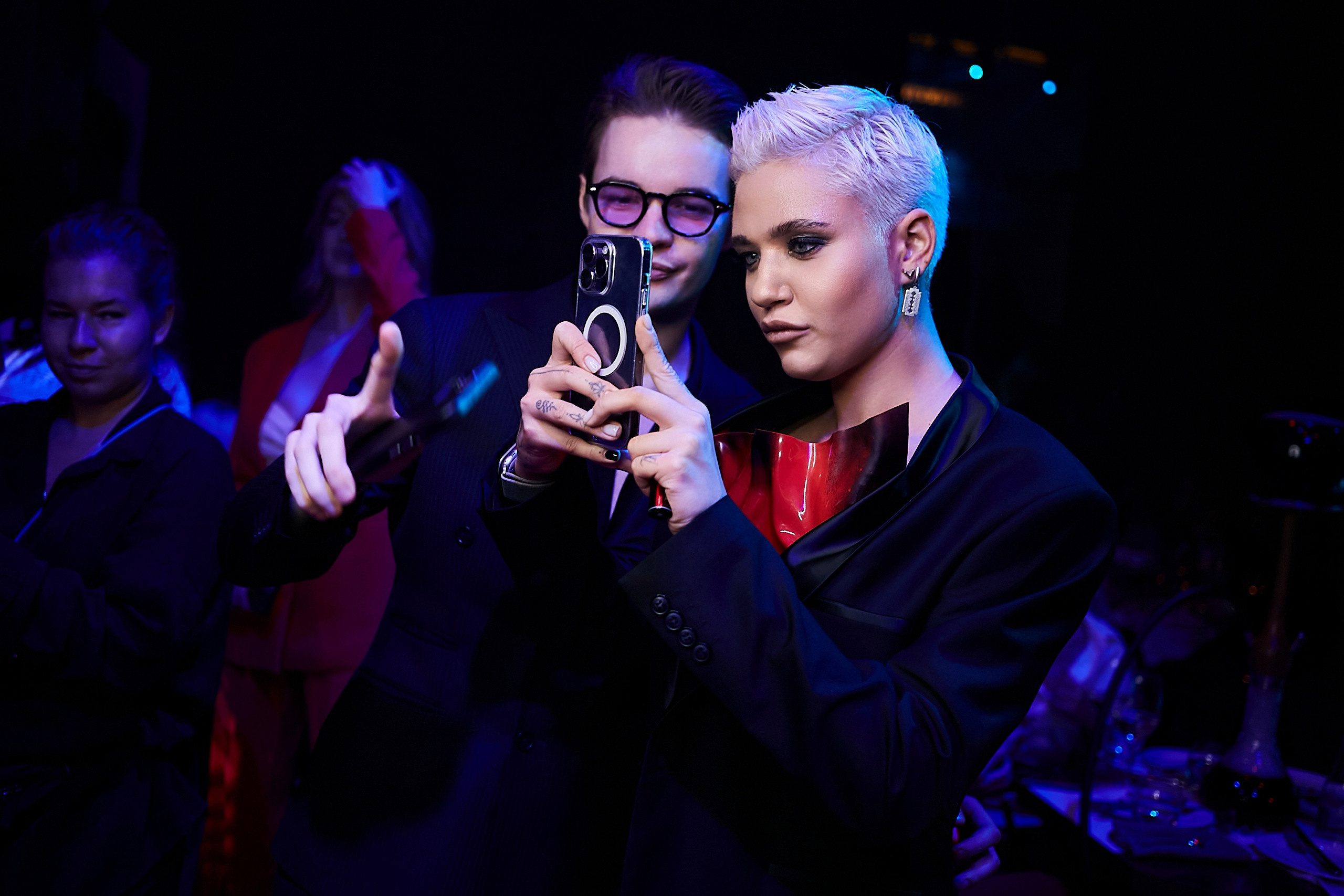 Fashion — презентация журнала Screenpaper. Фотограф и Видеограф в Москве. Олег Корушев