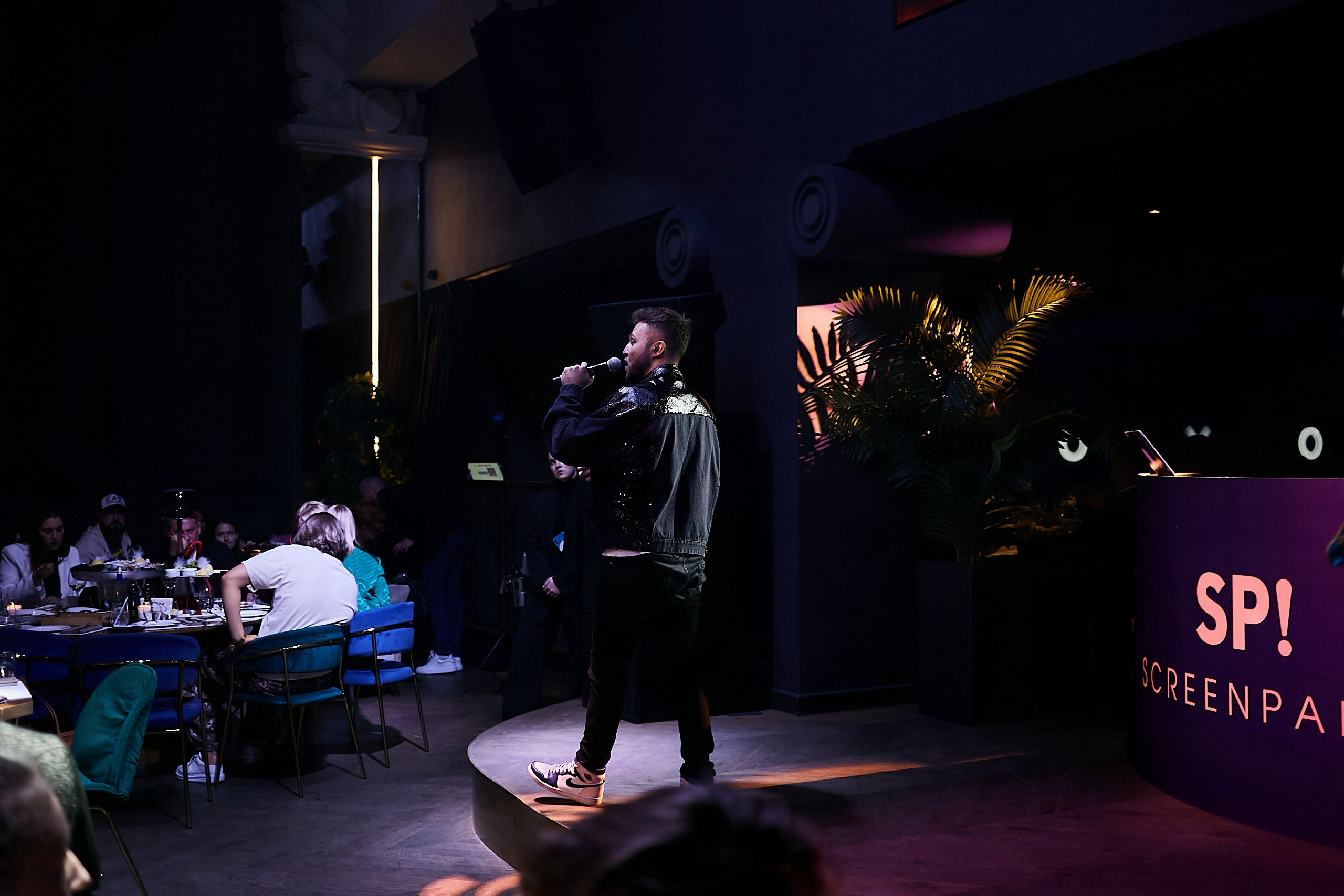 Fashion — презентация журнала Screenpaper. Фотограф и Видеограф в Москве. Олег Корушев