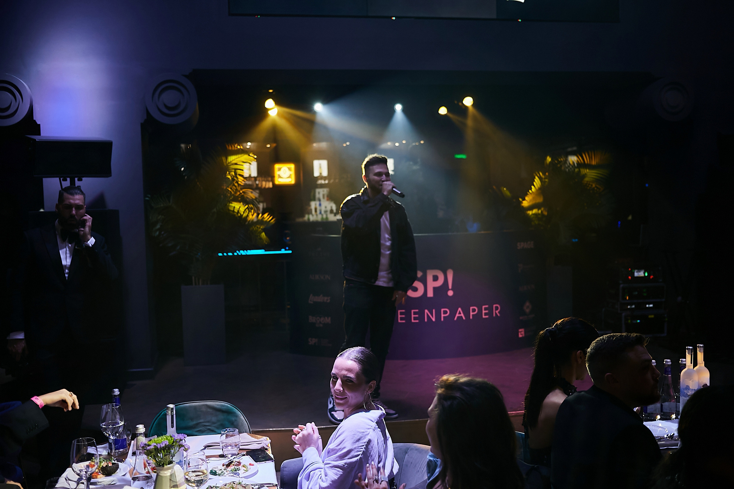 Fashion — презентация журнала Screenpaper. Фотограф и Видеограф в Москве. Олег Корушев