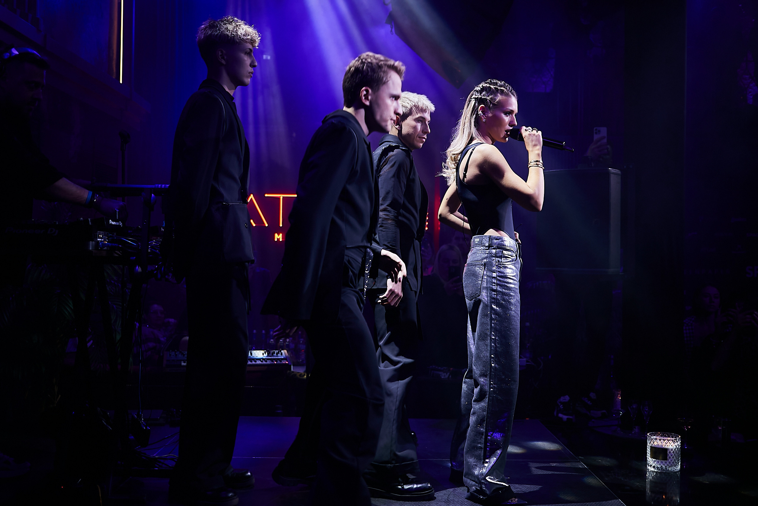 19 сентября в уникальном месте Москвы, Ночном клубе Atlas Club, состоя. Фотограф и Видеограф в Москве. Олег Корушев