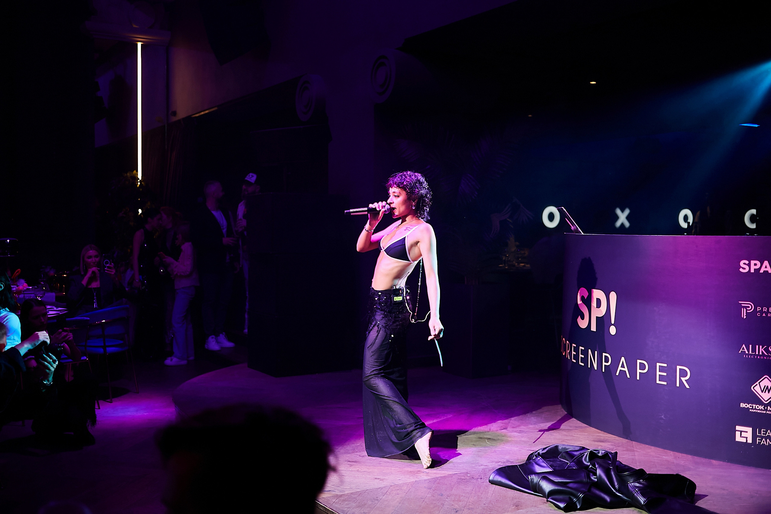 Fashion — презентация журнала Screenpaper. Фотограф и Видеограф в Москве. Олег Корушев