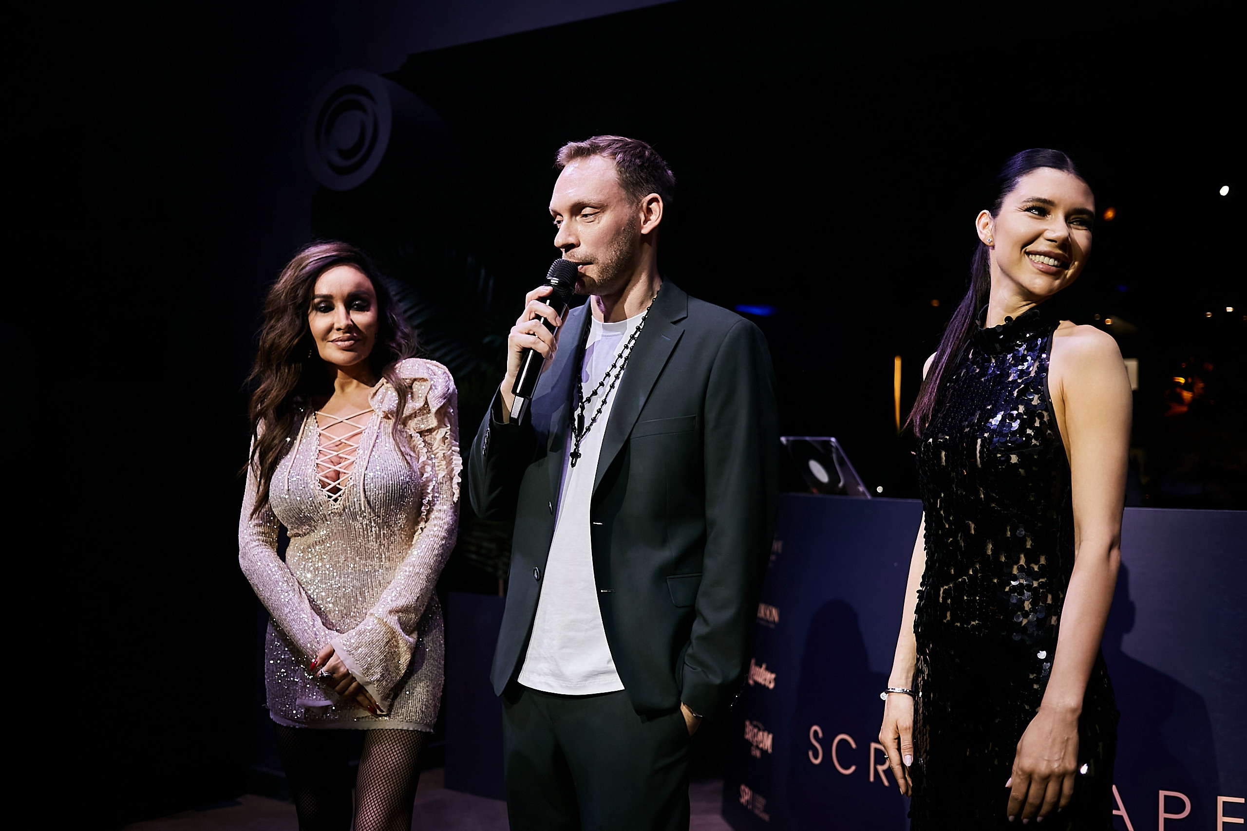 Fashion — презентация журнала Screenpaper. Фотограф и Видеограф в Москве. Олег Корушев