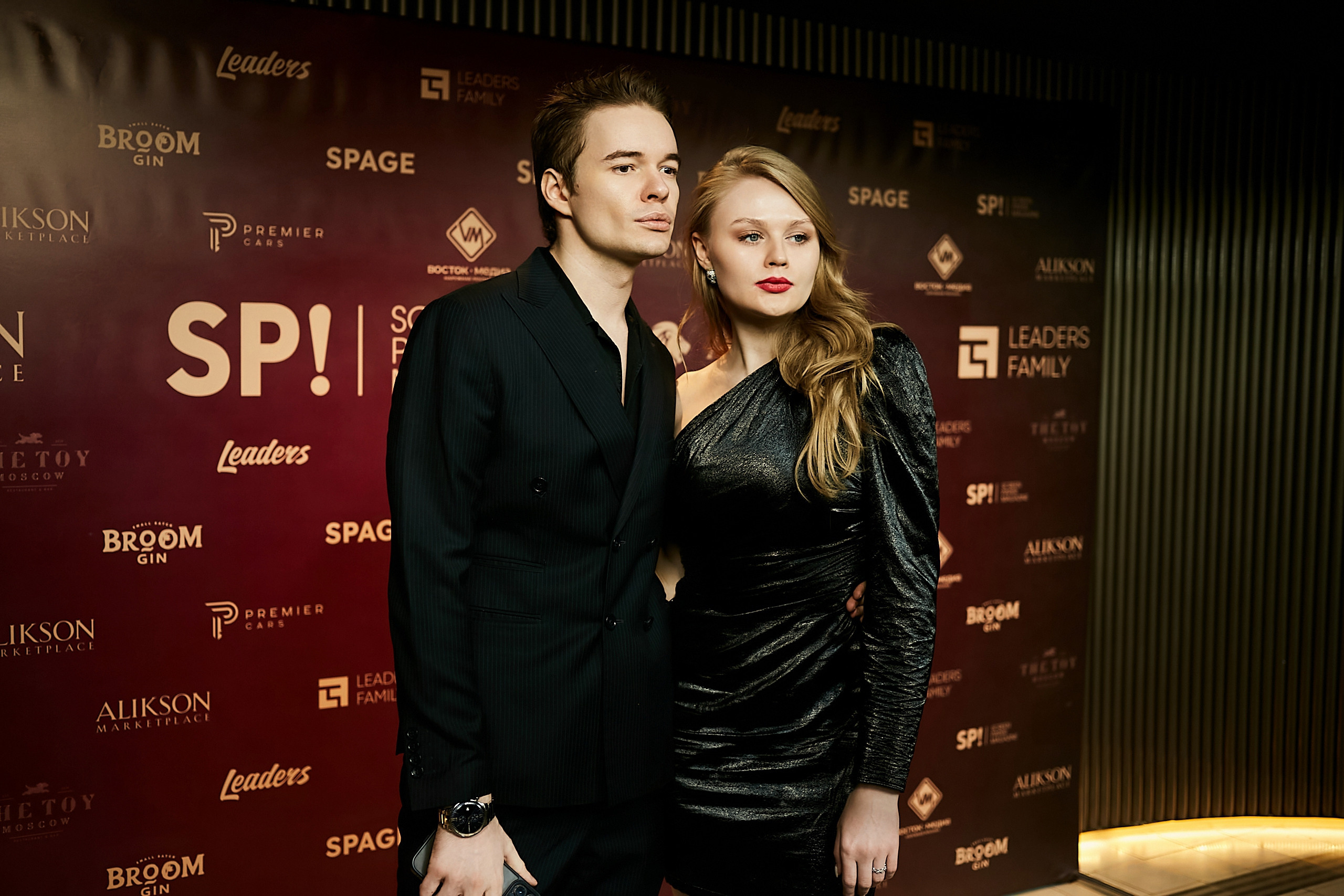 Fashion — презентация журнала Screenpaper. Фотограф и Видеограф в Москве. Олег Корушев