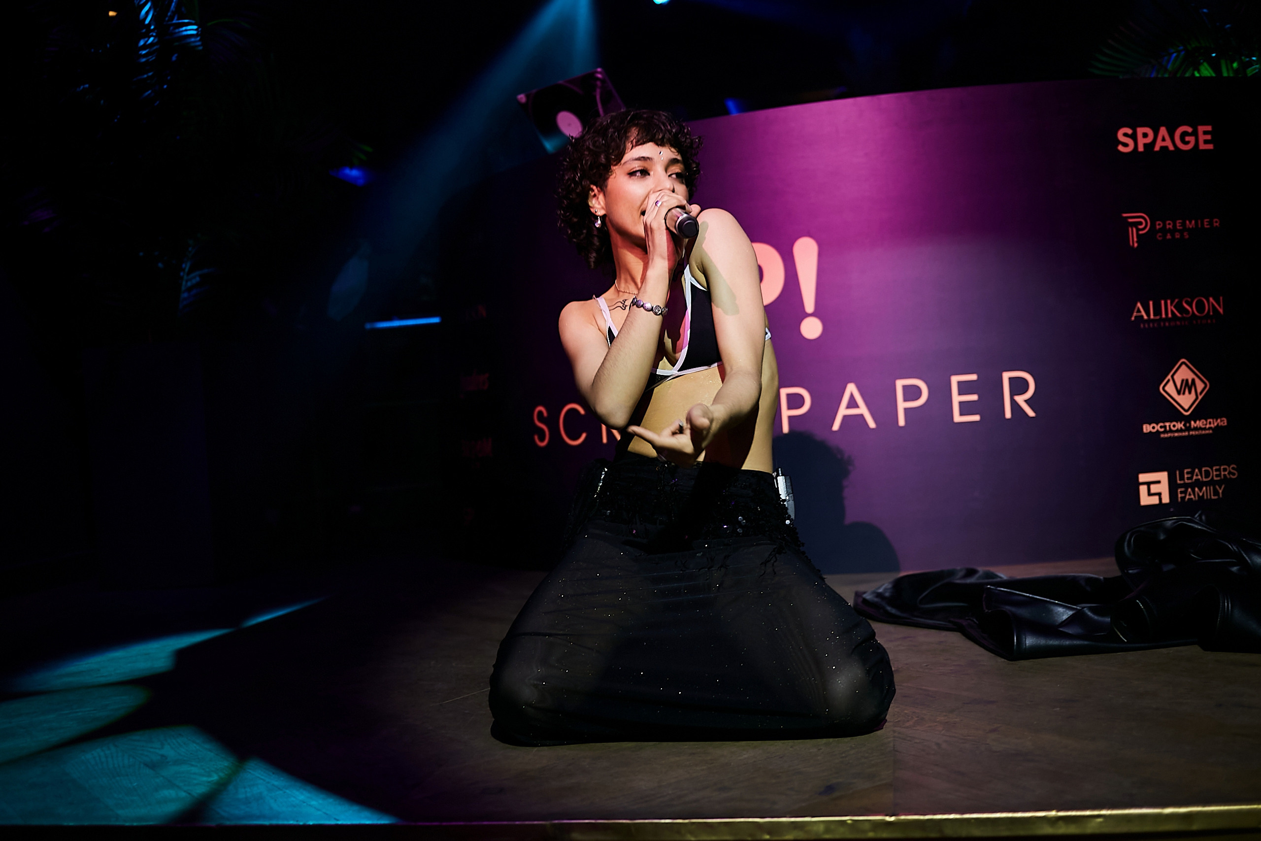 Fashion — презентация журнала Screenpaper. Фотограф и Видеограф в Москве. Олег Корушев