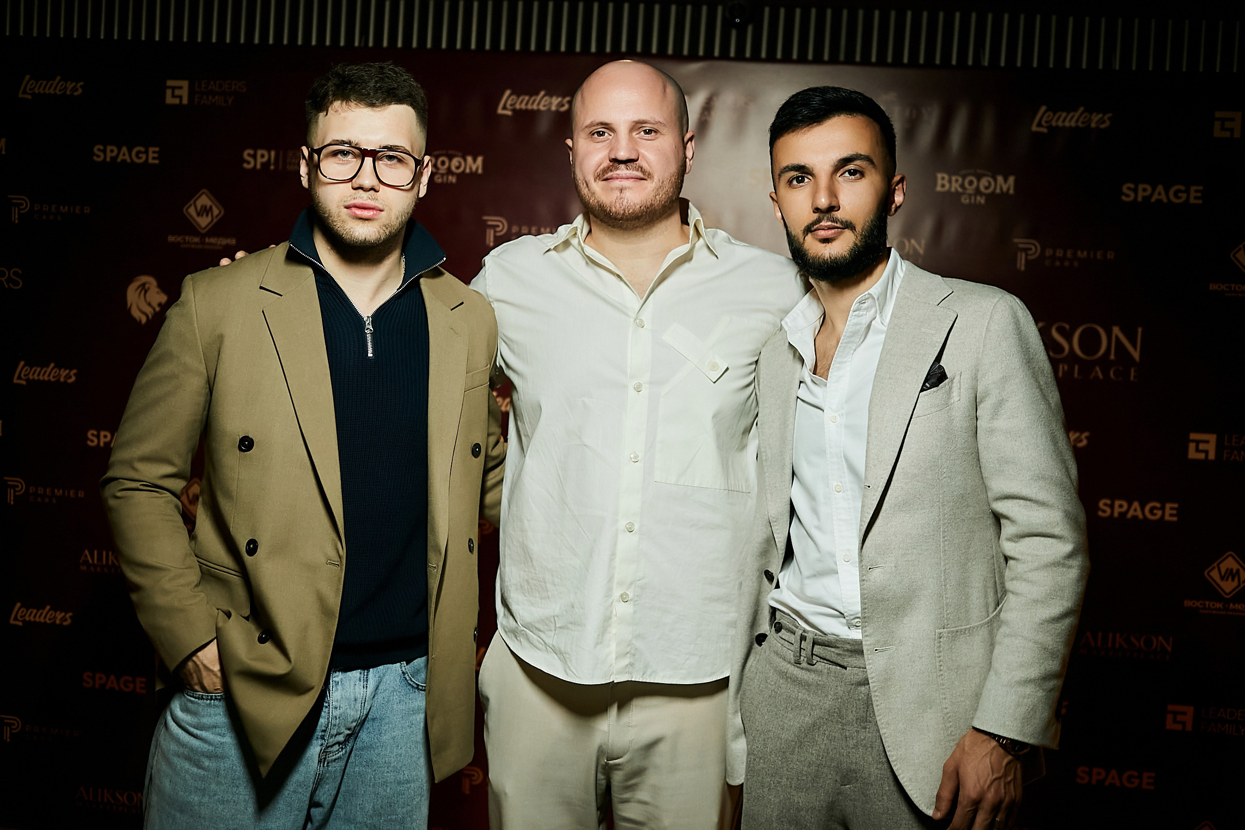 Fashion — презентация журнала Screenpaper. Фотограф и Видеограф в Москве. Олег Корушев