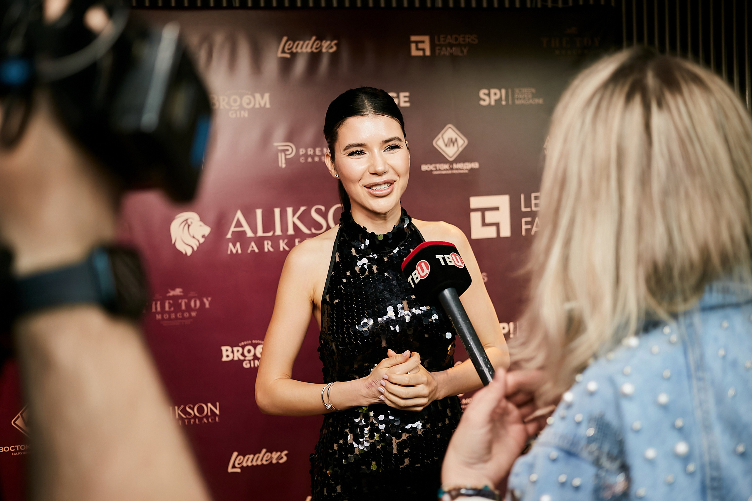 Fashion — презентация журнала Screenpaper. Фотограф и Видеограф в Москве. Олег Корушев