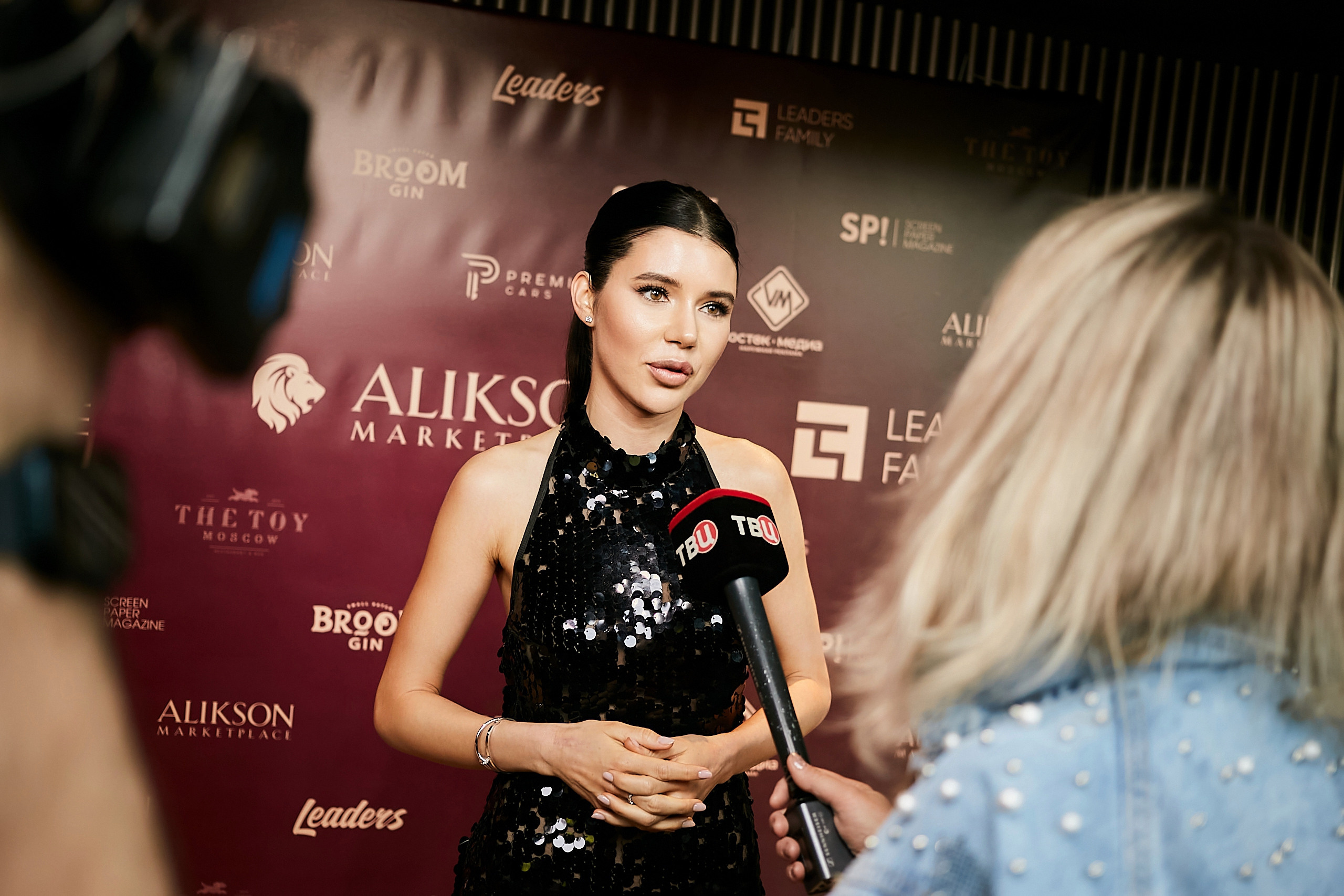 Fashion — презентация журнала Screenpaper. Фотограф и Видеограф в Москве. Олег Корушев